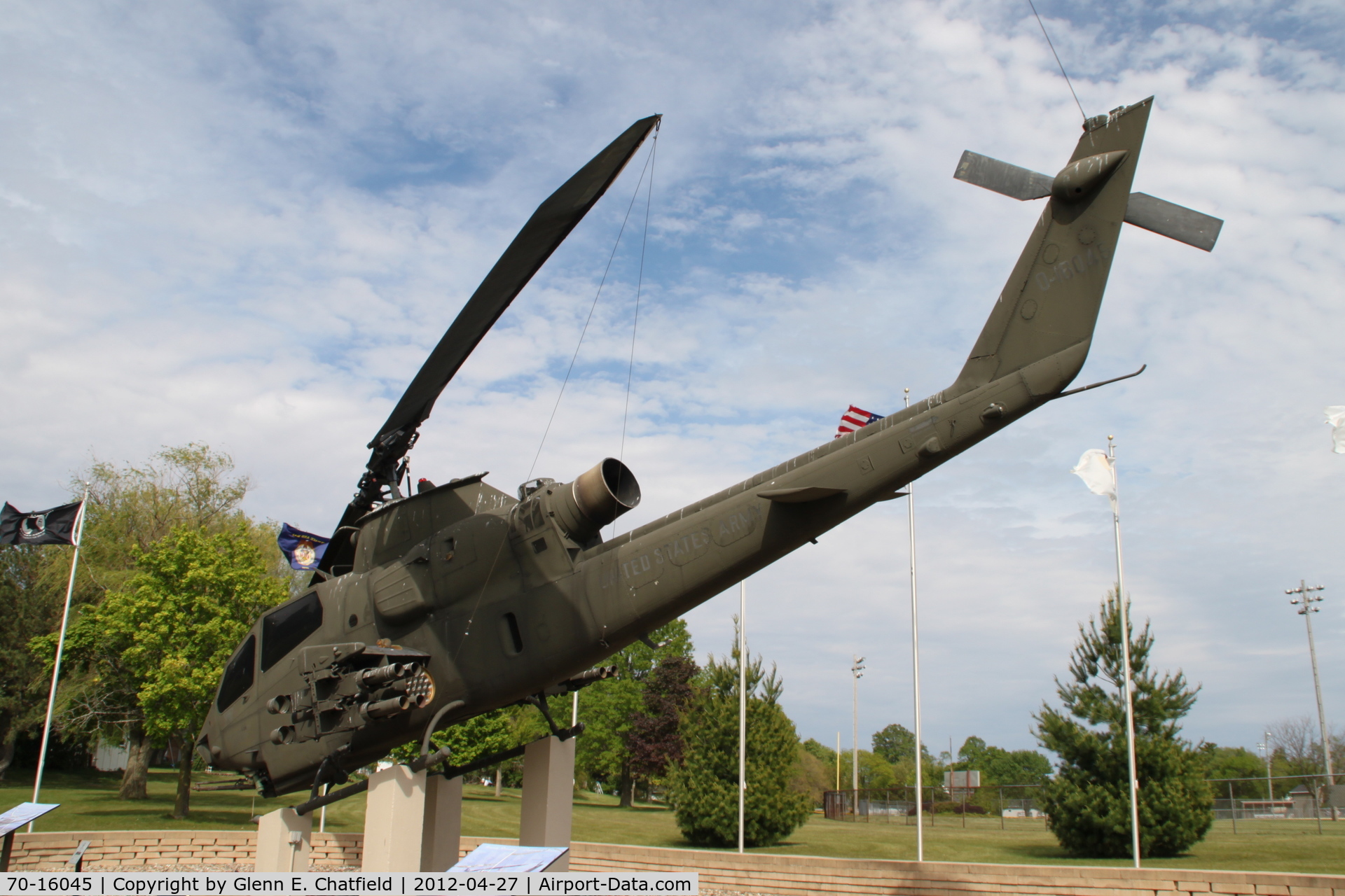 70-16045, 1972 Bell AH-1S Cobra C/N 20989, Veteran's memorial in Washington Park