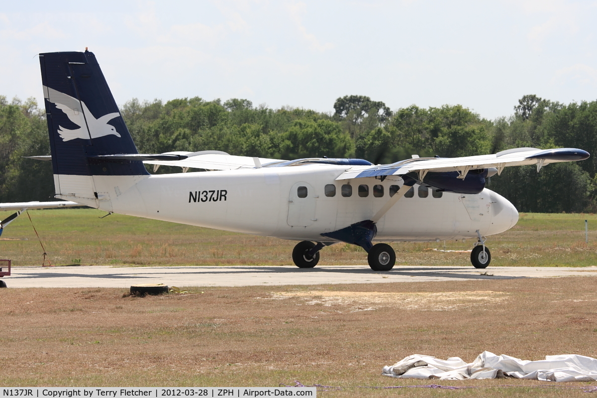 N137JR, 1968 De Havilland Canada DHC-6-200 Twin Otter C/N 176, At Zephyrhills Municipal Airport, Florida