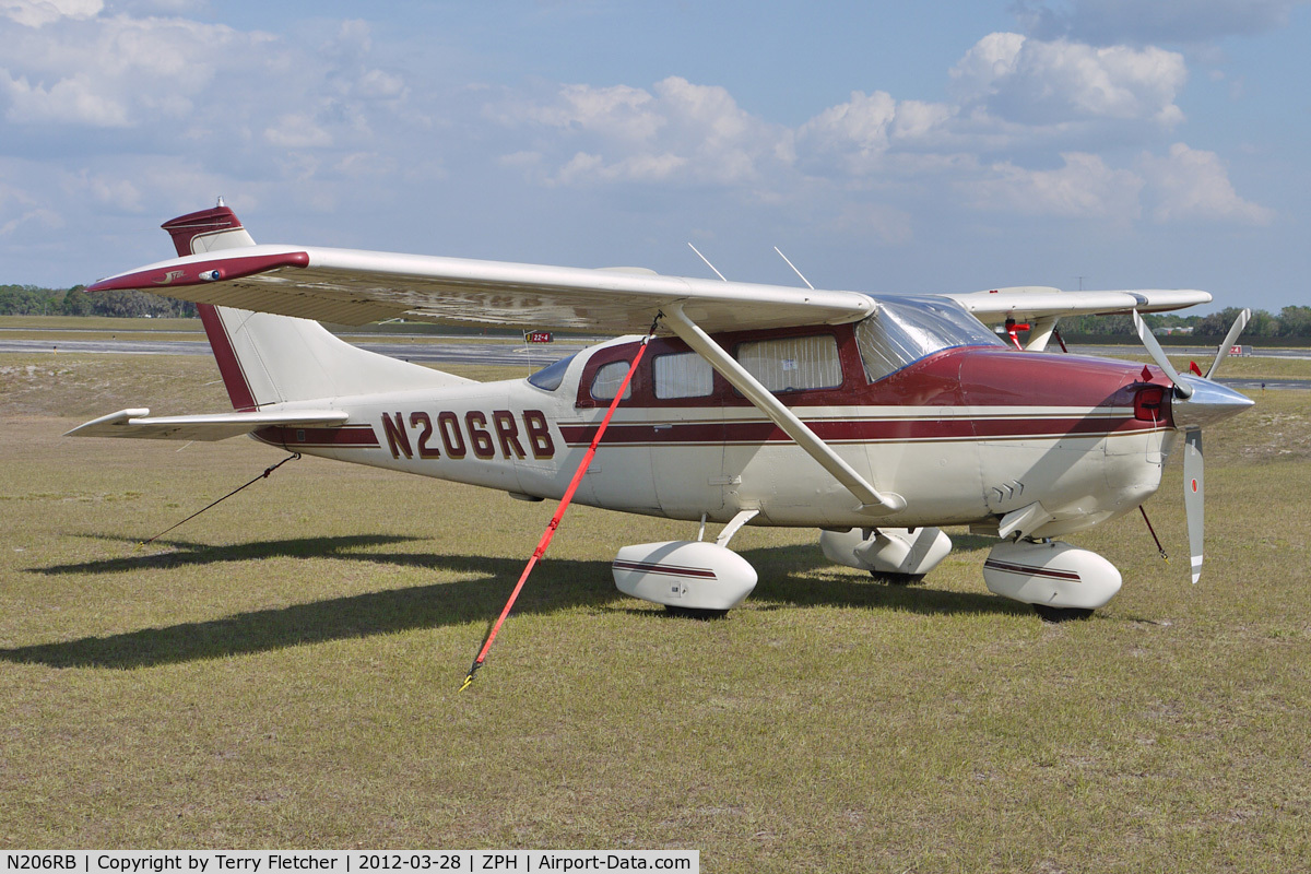 N206RB, 1968 Cessna U206C Super Skywagon C/N U206-1068, At Zephyrhills Municipal Airport, Florida