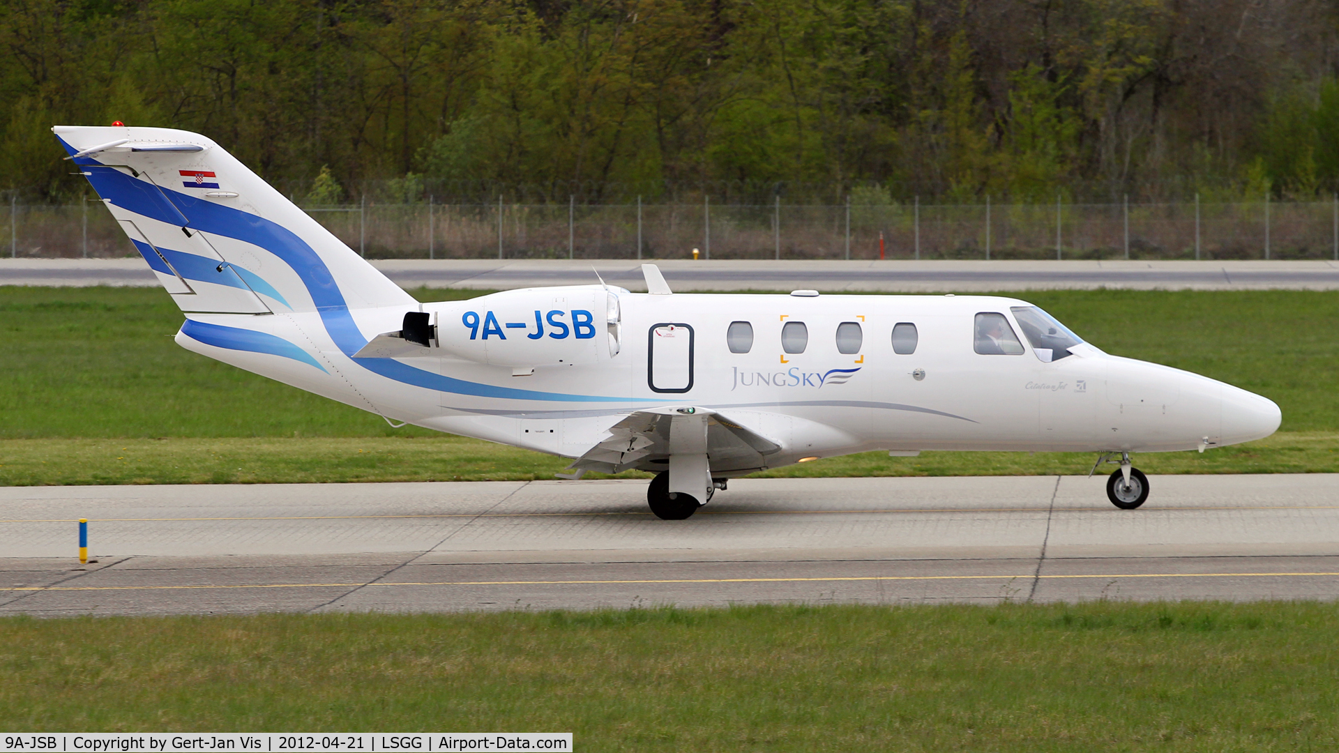 9A-JSB, 1996 Cessna 525 CitationJet C/N 525-0143, Visiting GVA