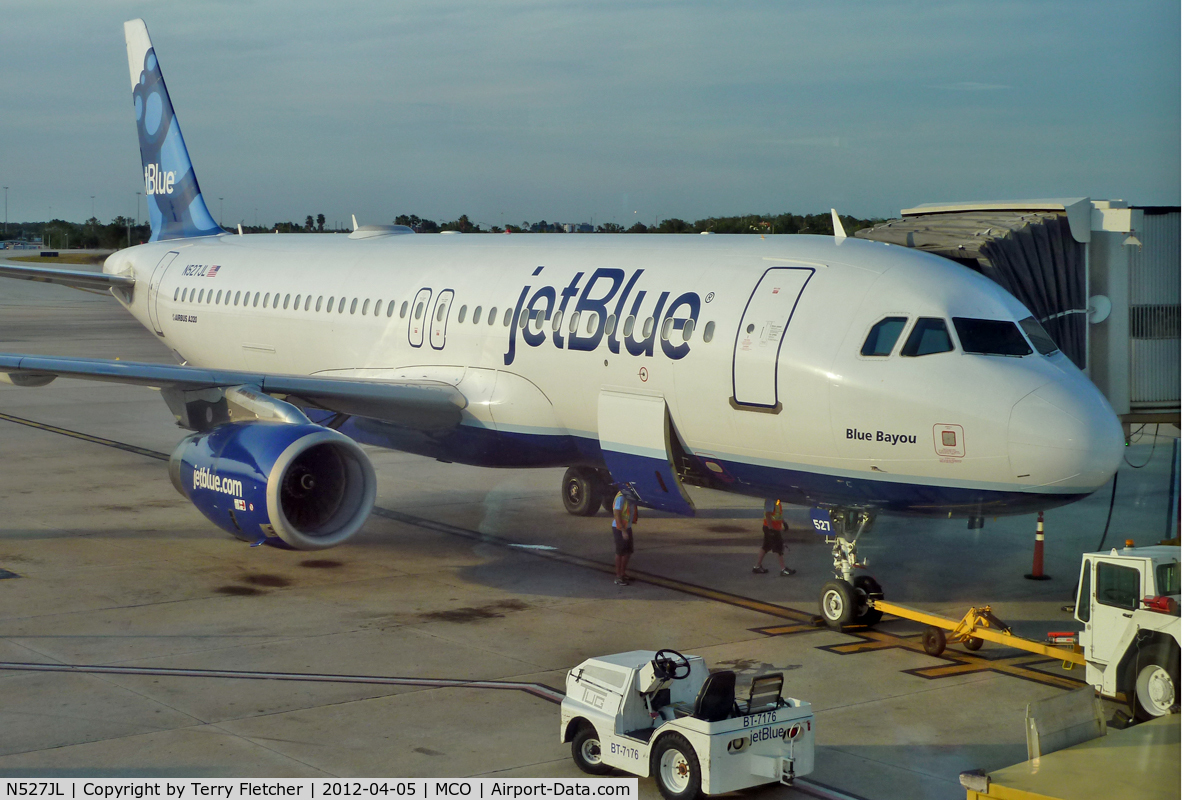N527JL, 2001 Airbus A320-232 C/N 1557, At Orlando International , Florida