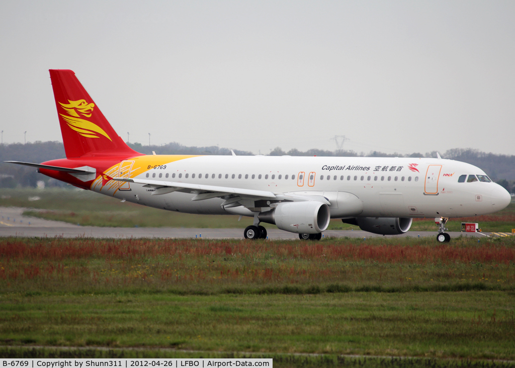 B-6769, 2012 Airbus A320-214 C/N 5114, Delivery day...