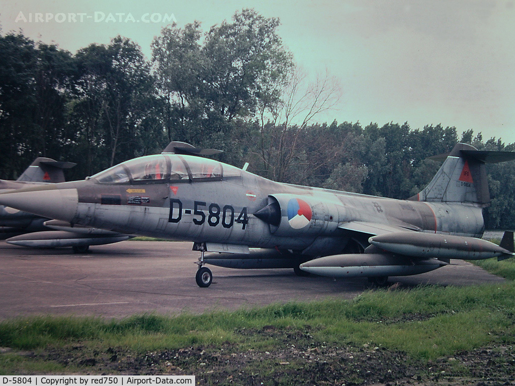 D-5804, Lockheed TF-104G Starfighter C/N 583E-5804, Photograph by Edwin van Opstal with permission. Scanned from a color slide.