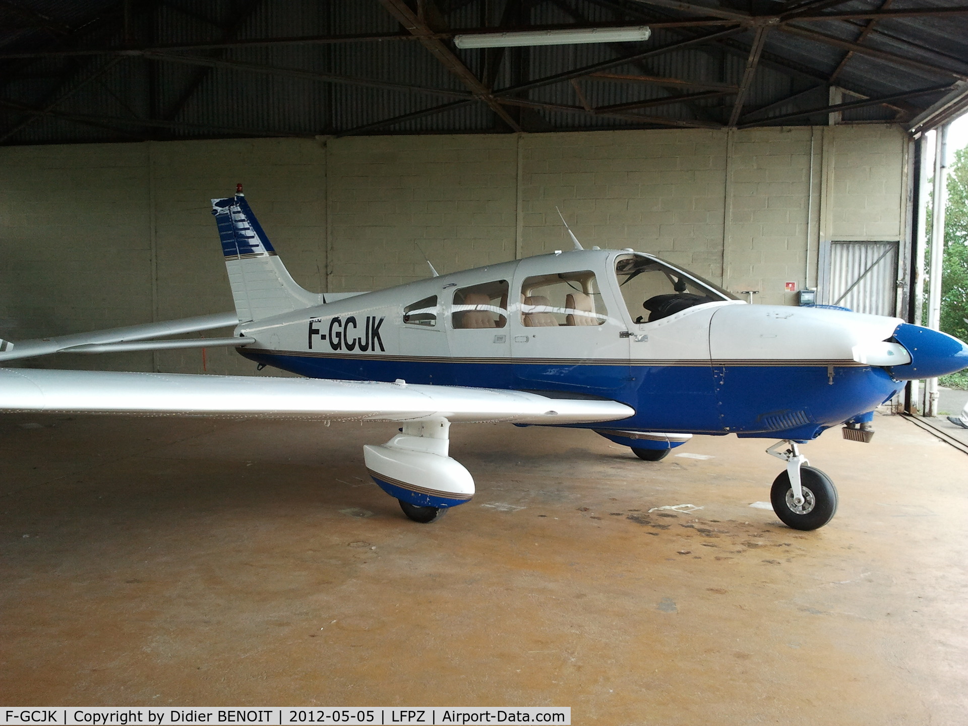 F-GCJK, Piper PA-28-181 Archer C/N 288090103, PA 28-181