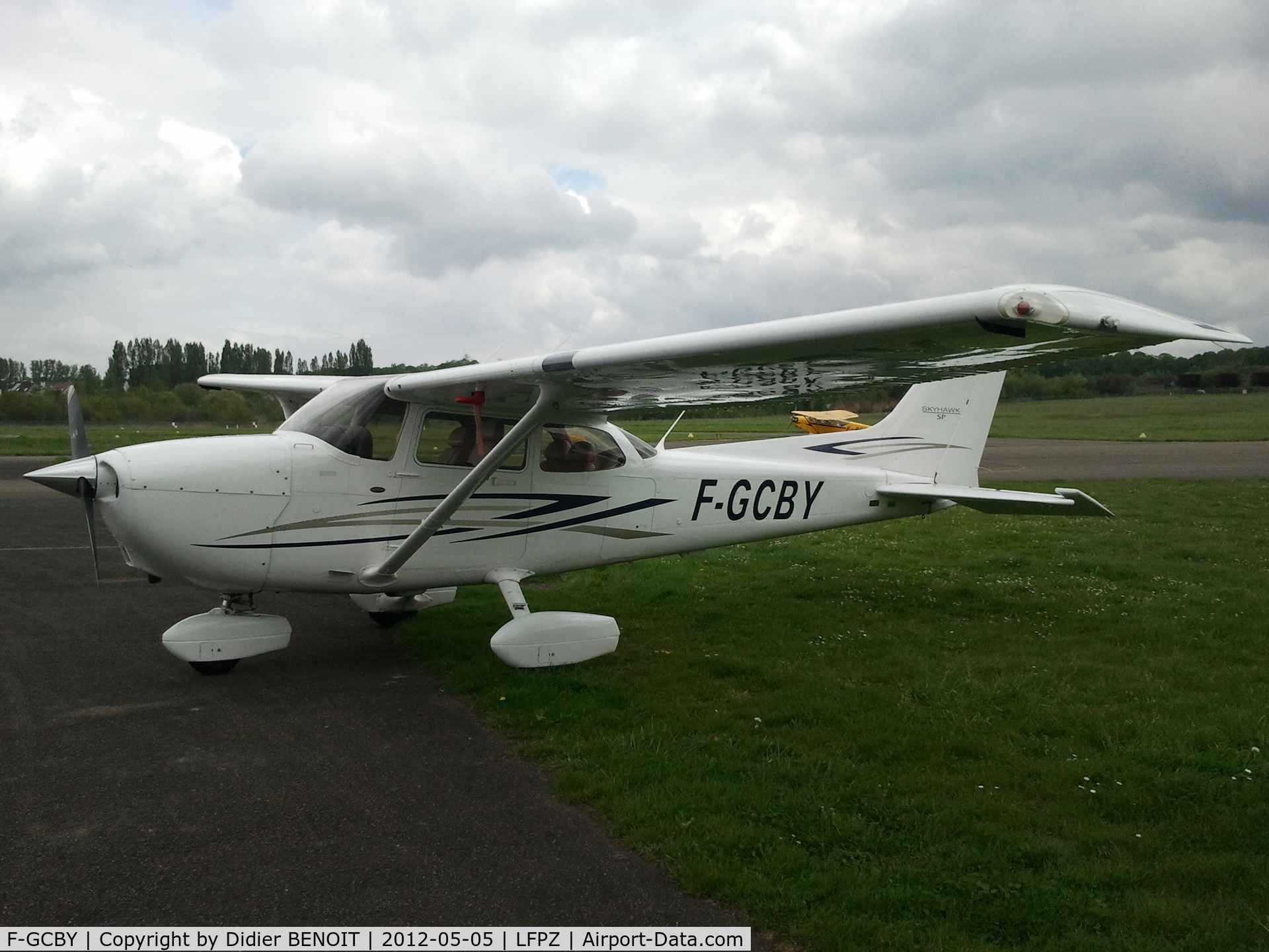F-GCBY, Cessna 172S SP C/N 172S10627, Cessna 172