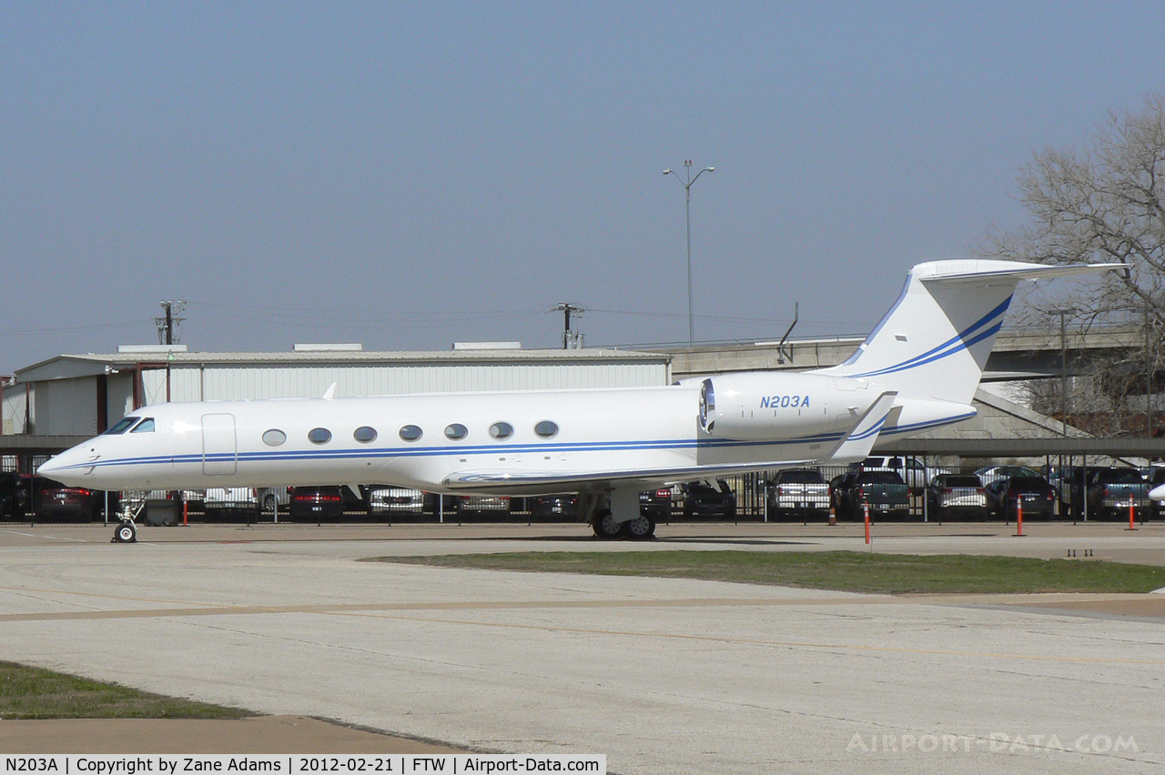 N203A, 2007 Gulfstream Aerospace GV-SP (G550) C/N 5169, At Fort Worth Meacham Field
