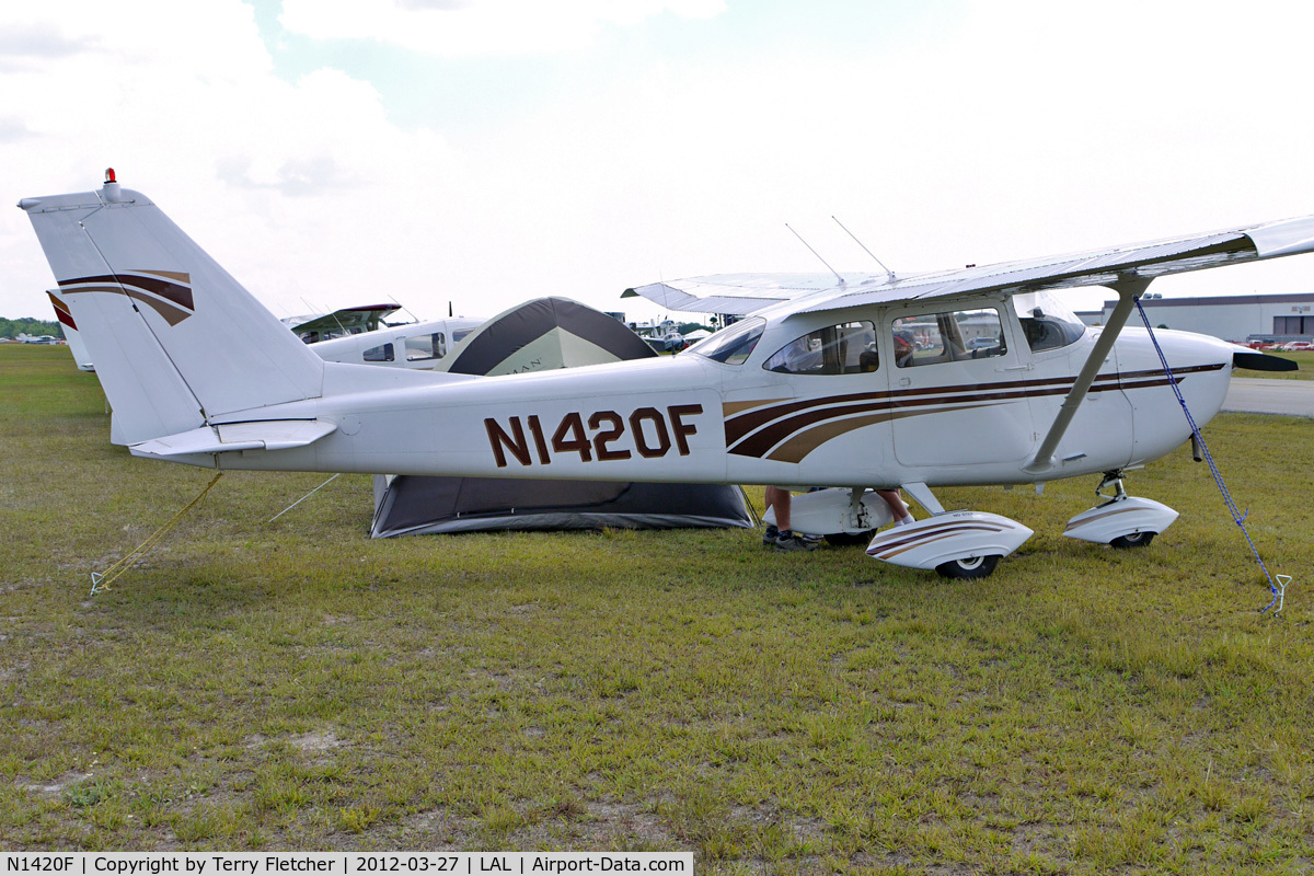 N1420F, 1966 Cessna 172H C/N 17254915, At 2012 Sun N Fun