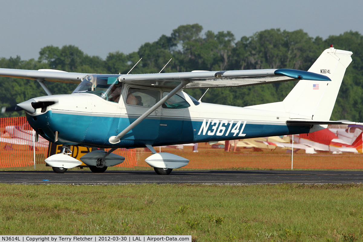 N3614L, 1965 Cessna 172G C/N 17253783, At 2012 Sun N Fun
