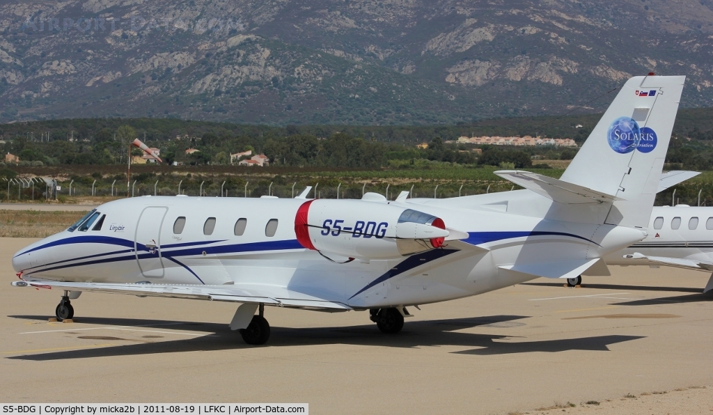S5-BDG, 2001 Cessna 560XL Citation C/N 560-5215, Parked