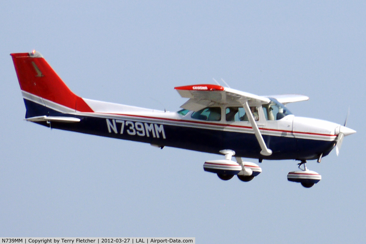 N739MM, 1978 Cessna 172N C/N 17270651, At 2012 Sun N Fun