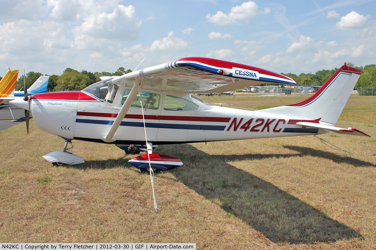 N42KC, 1968 Cessna 182L Skylane C/N 18259044, At Gilbert Airport ,Winter Haven , Florida