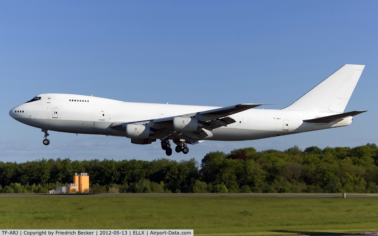 TF-ARJ, 1987 Boeing 747-236SF C/N 23735, short final RW06