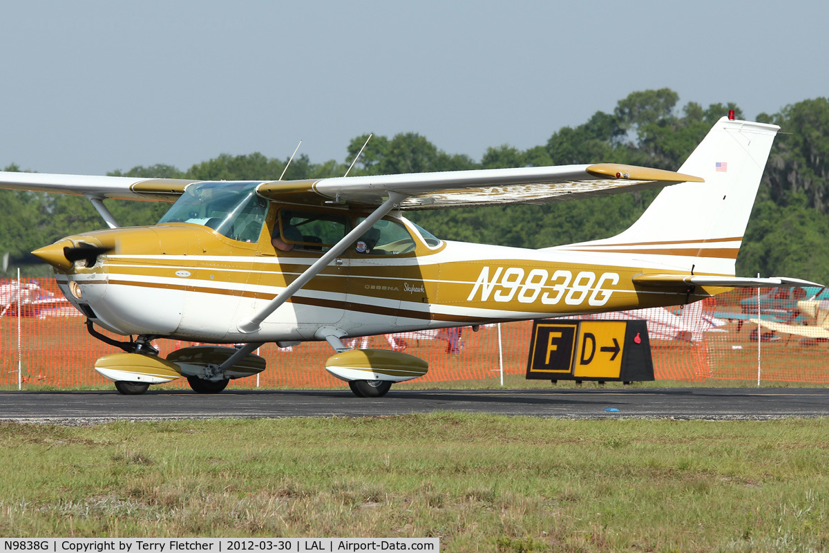 N9838G, 1971 Cessna 172L C/N 17259738, At 2012 Sun N Fun