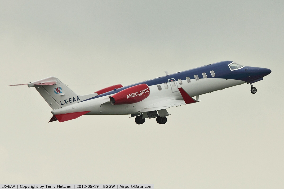 LX-EAA, 2006 Learjet 45 C/N 321, Lion Air Ambulance departs Luton