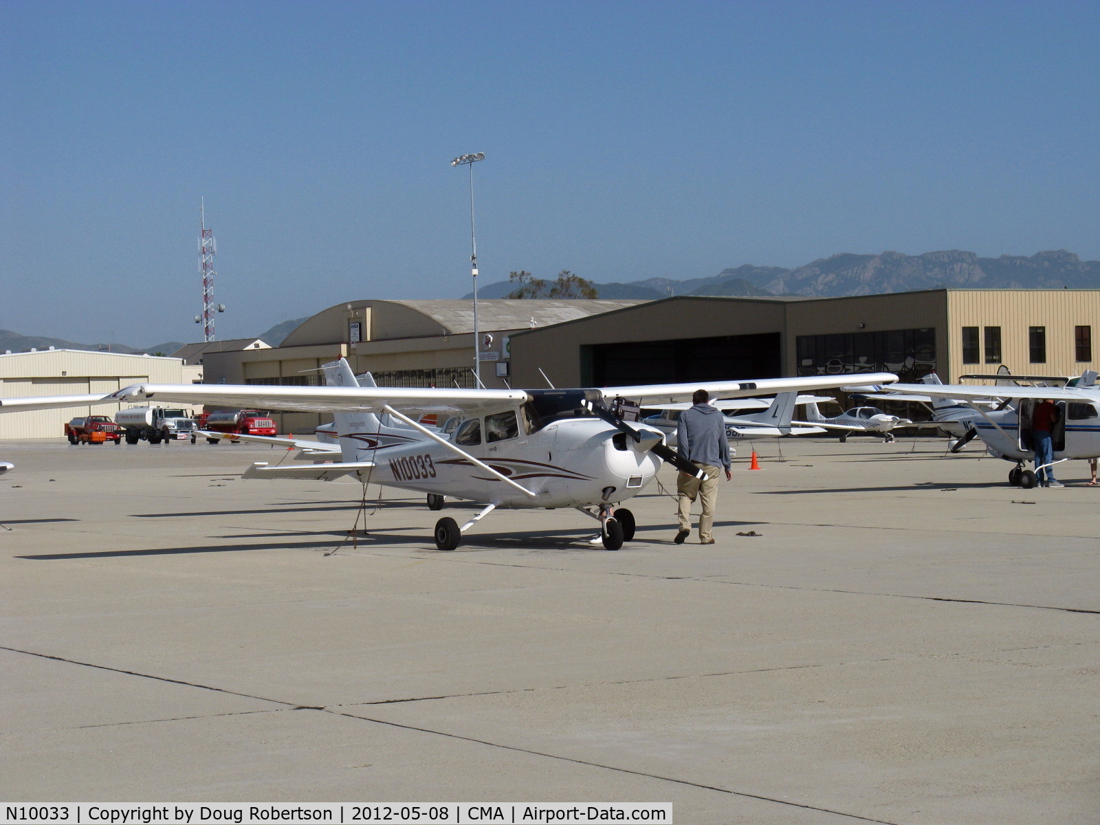 N10033, 2005 Cessna 172S Skyhawk SP C/N 172S9797, 2005 Cessna 172S SKYHAWK SP, Lycoming IO-360-L2A 180 Hp, CS prop
