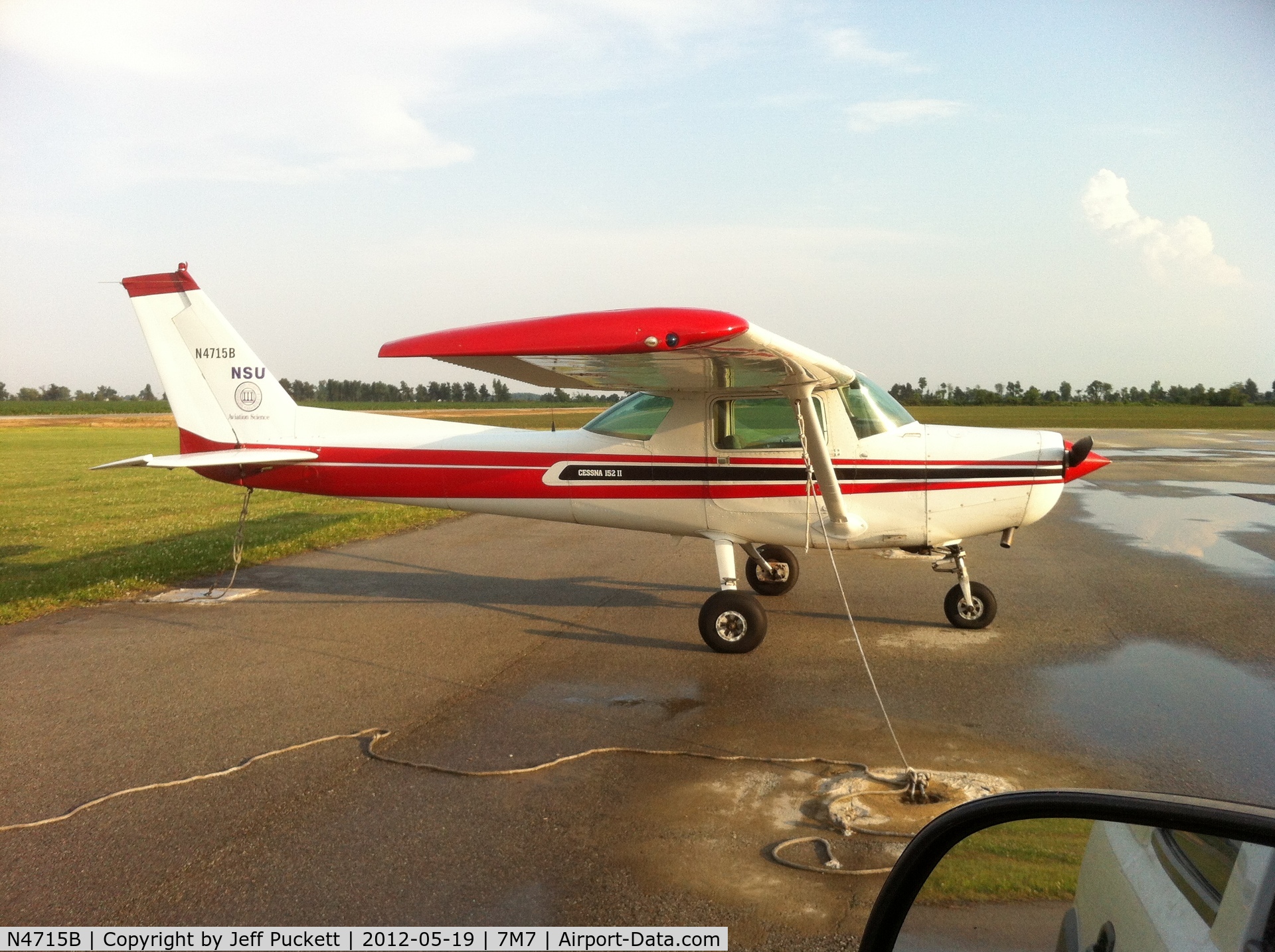 N4715B, 1979 Cessna 152 C/N 15283594, Cessna 152 N4715B Parked at Piggott Muni Airport in Arkansas 7M7