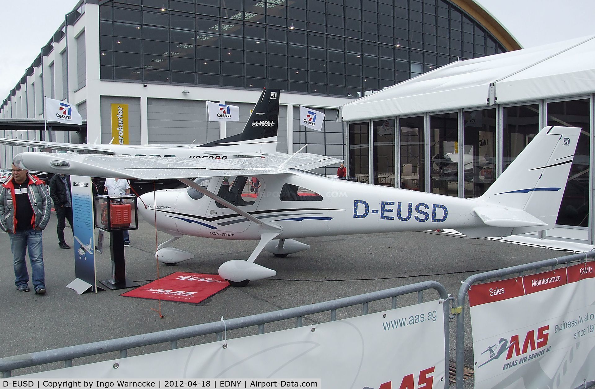 D-EUSD, Cessna 162 Skycatcher C/N 16200043, Cessna 162 Skycatcher at the AERO 2012, Friedrichshafen