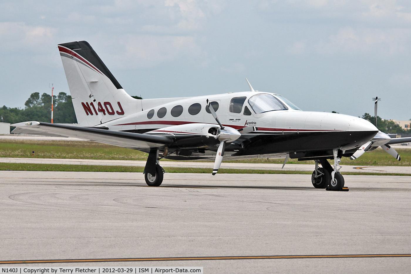 N140J, 1981 Cessna 414A Chancellor C/N 414A0650, At Kissimee Gateway