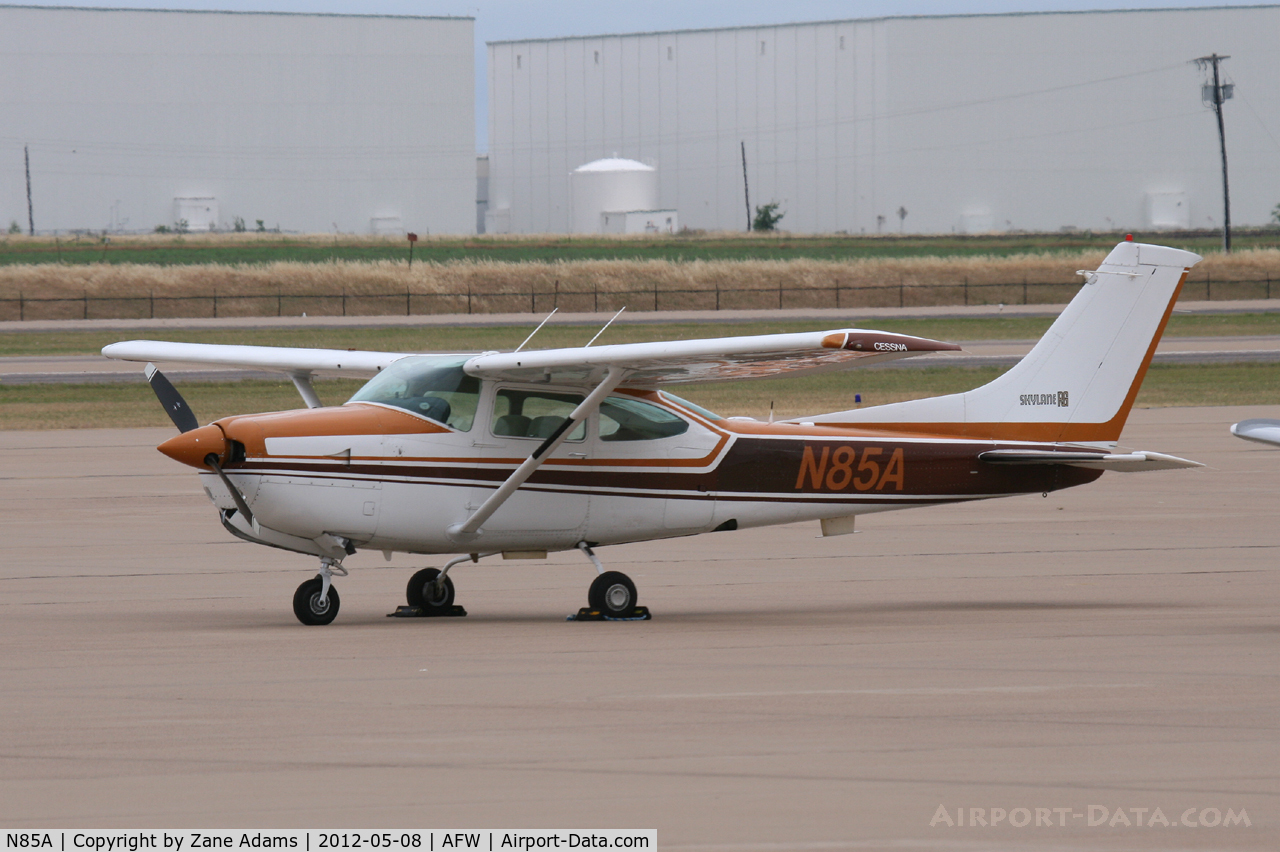 N85A, Cessna R182 Skylane RG C/N R18200451, At Alliance Airport - Fort Worth, TX