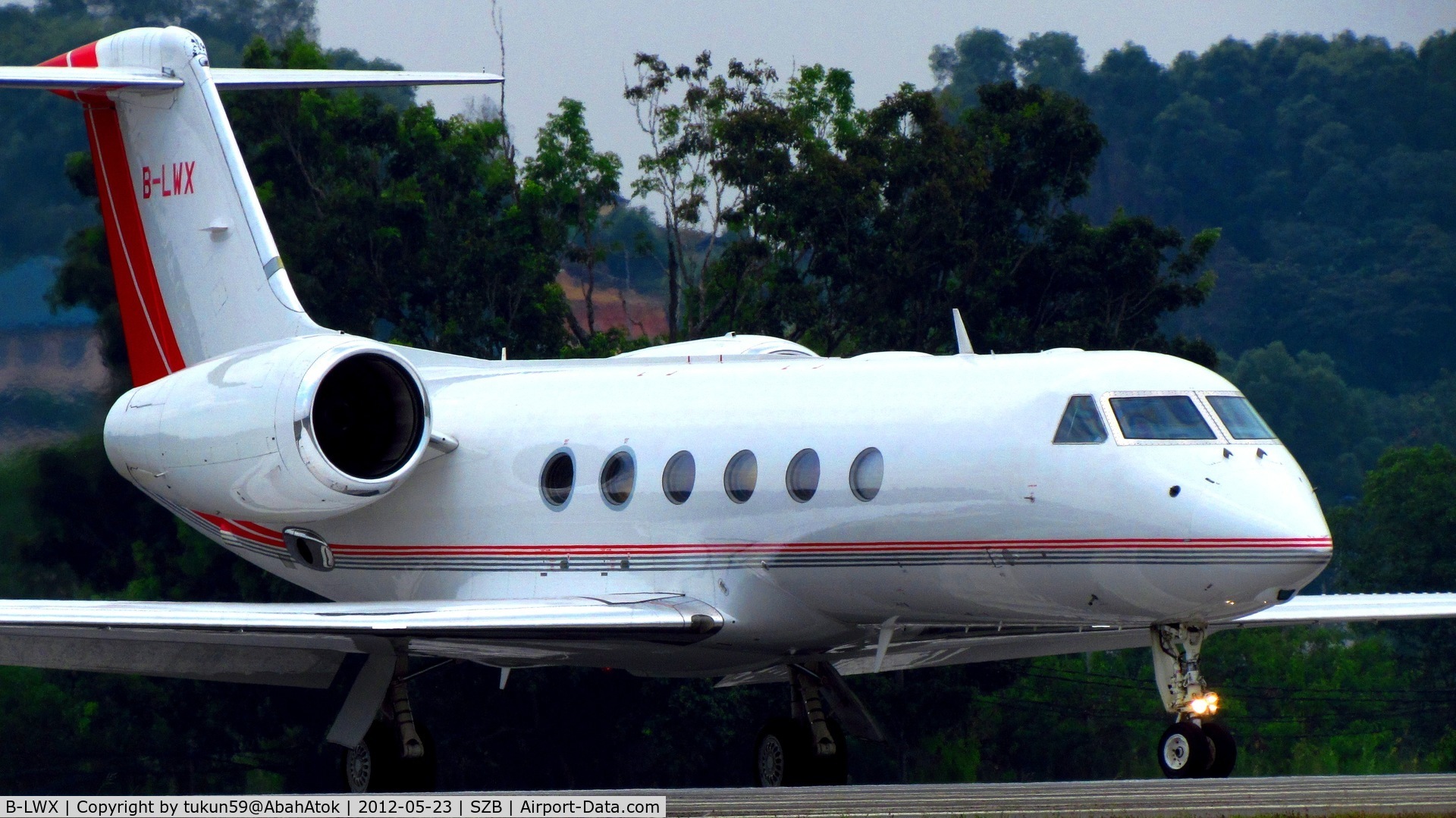 B-LWX, 2007 Gulfstream Aerospace GIV-X (G450) C/N 4096, Private Jet