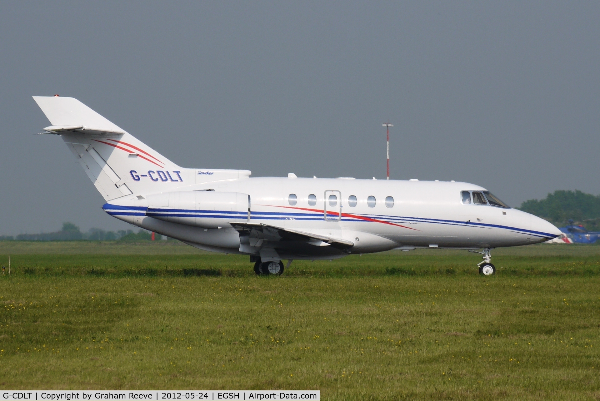 G-CDLT, 2005 Raytheon Hawker 800XP C/N 258710, Just landed.