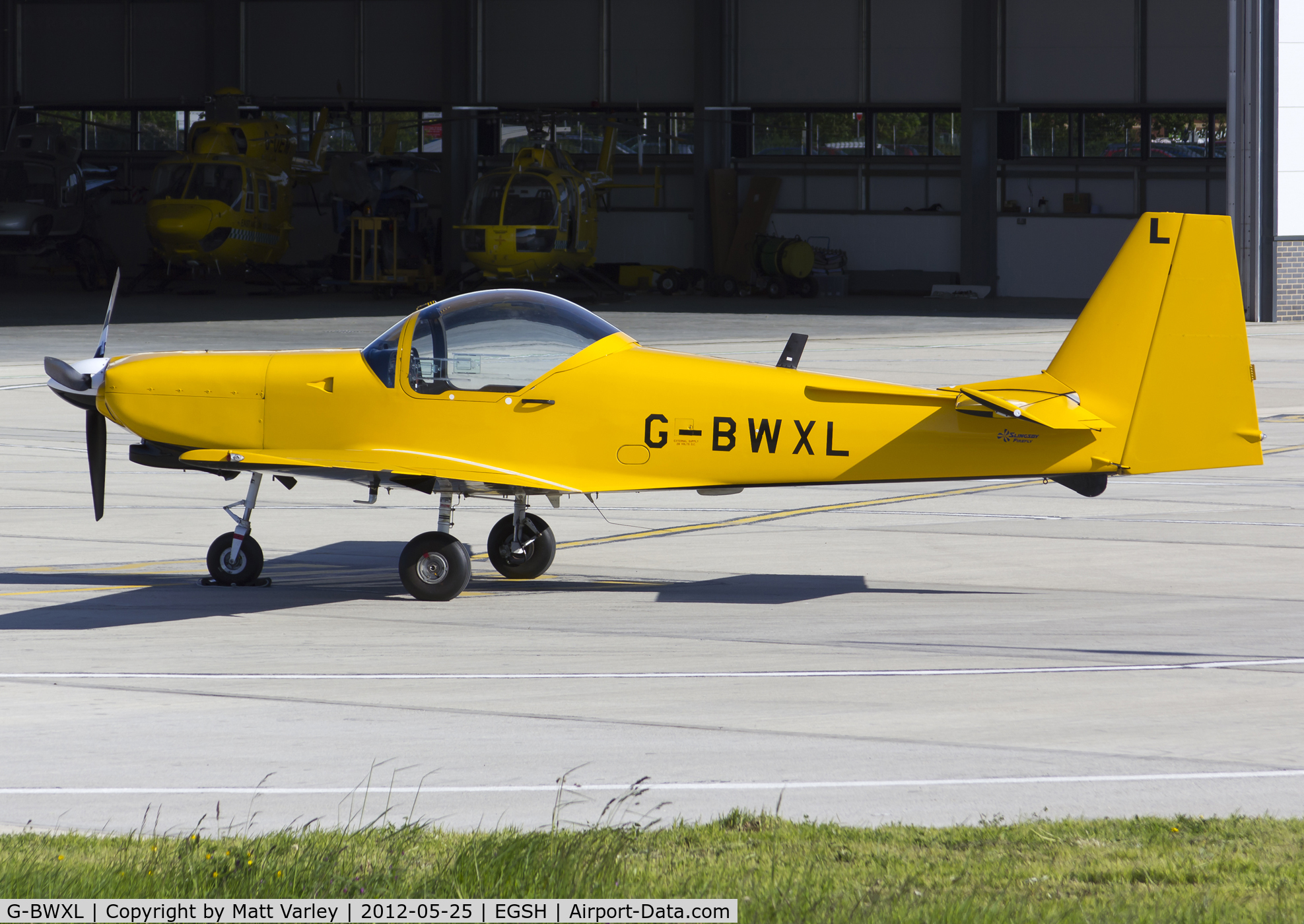 G-BWXL, 1996 Slingsby T-67M-260 Firefly C/N 2247, Sat on stand at SaxonAir.