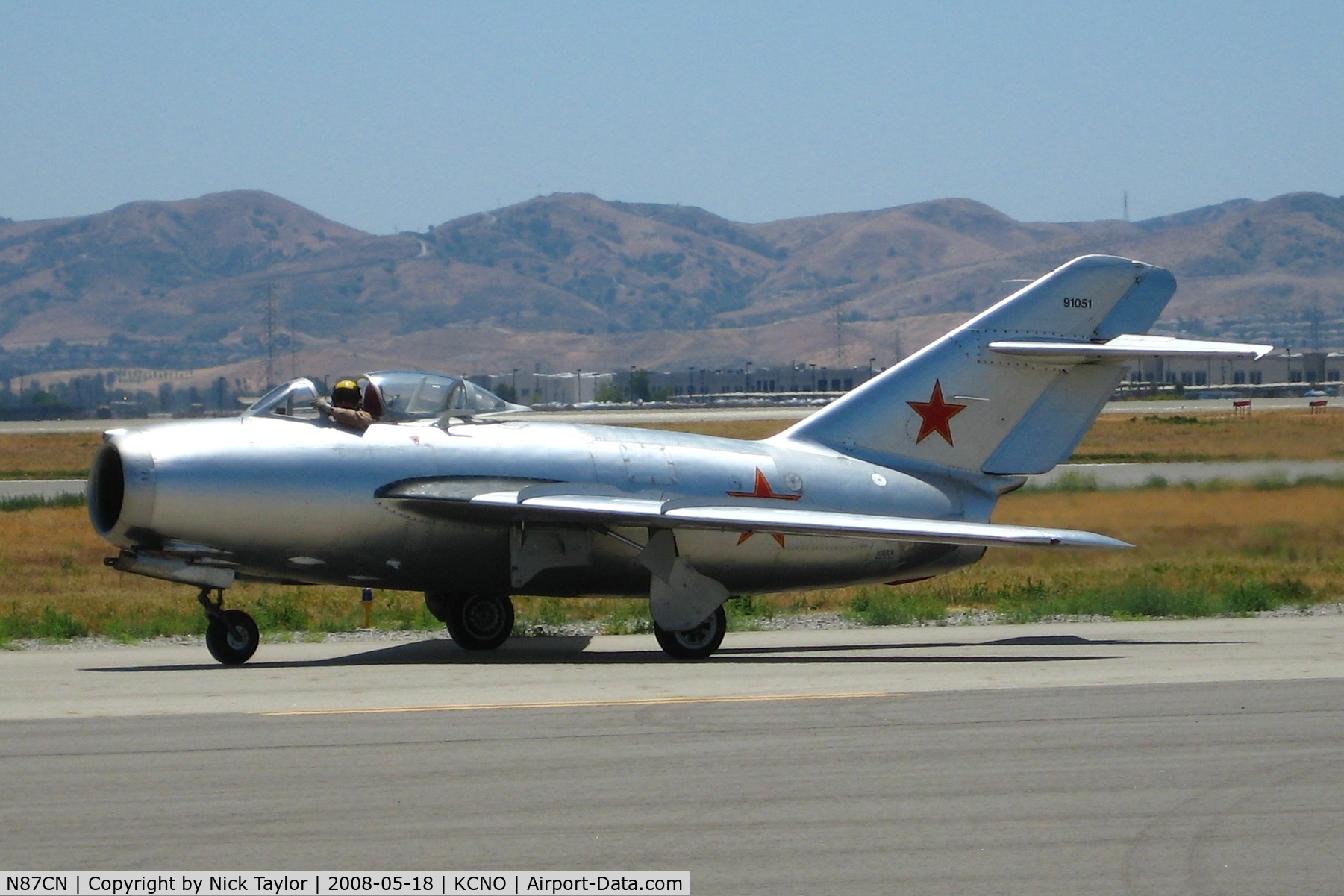 N87CN, Mikoyan-Gurevich MiG-15 C/N 910-51, Chino Air Show 08