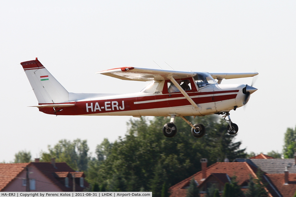 HA-ERJ, 1977 Cessna 152 C/N 15279885, Dunakeszi