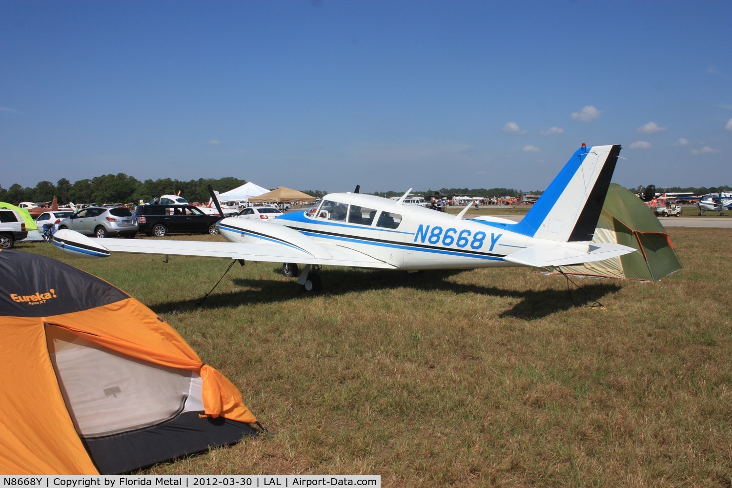 N8668Y, 1969 Piper PA-30 Twin Comanche C/N 30-1810, PA-30