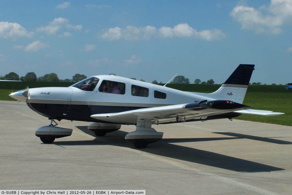 G-SUEB, 2001 Piper PA-28-181 Cherokee Archer III C/N 28-43466, at AeroExpo 2012