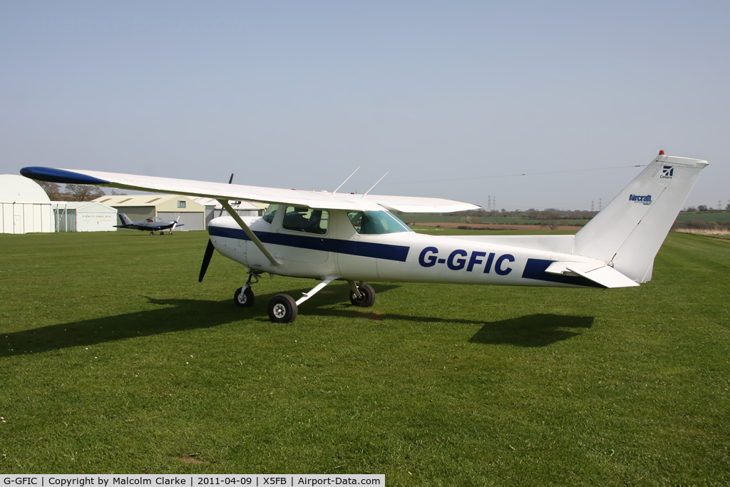 G-GFIC, 1978 Cessna 152 C/N 152-81672, Cessna 152 Fishburn Airfield, April 2011.