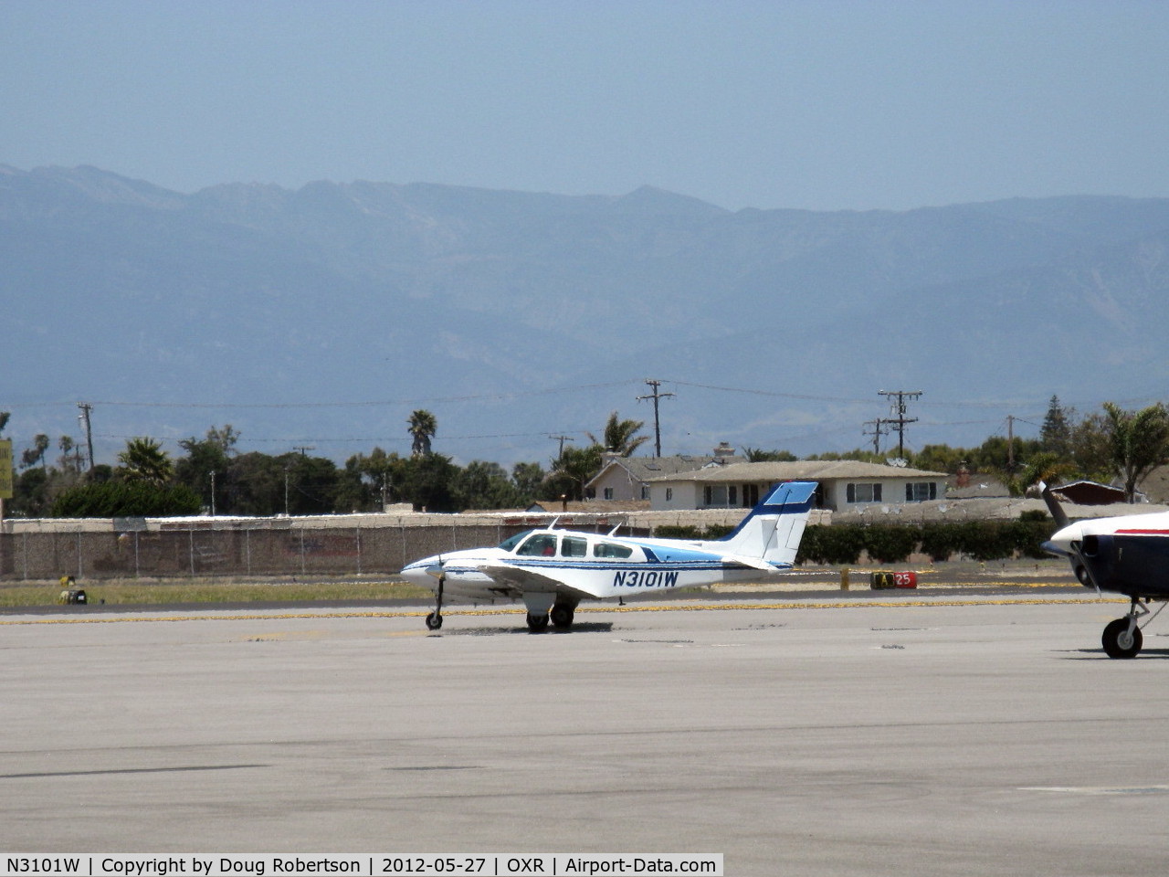 N3101W, 1973 Beech E-55 Baron C/N TE-953, 1973 Beech E55 BARON, two Continental IO-520-C 285 Hp each.