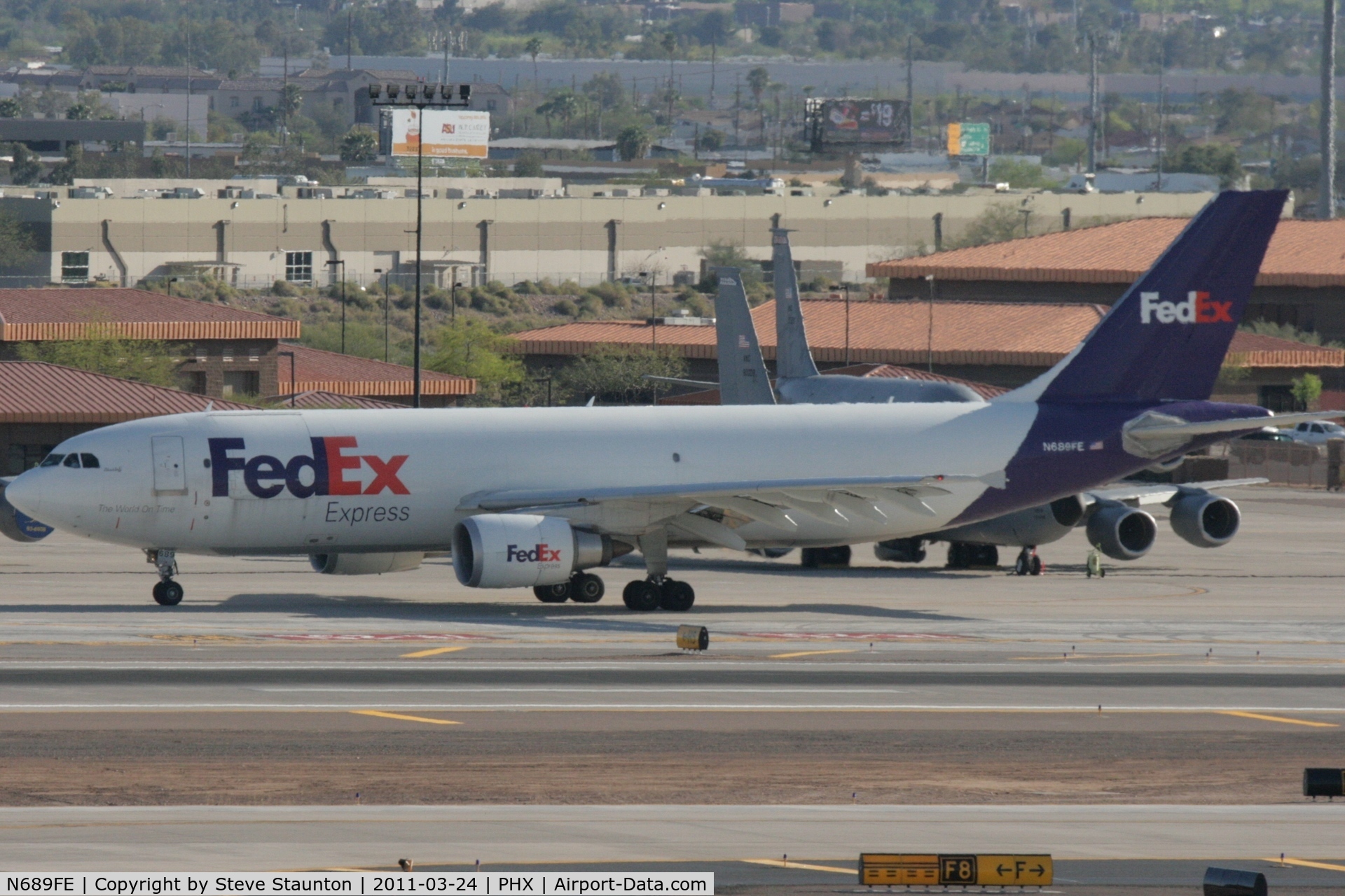 N689FE, 2007 Airbus A300F4-605R C/N 0875, Taken at Phoenix Sky Harbor Airport, in March 2011 whilst on an Aeroprint Aviation tour