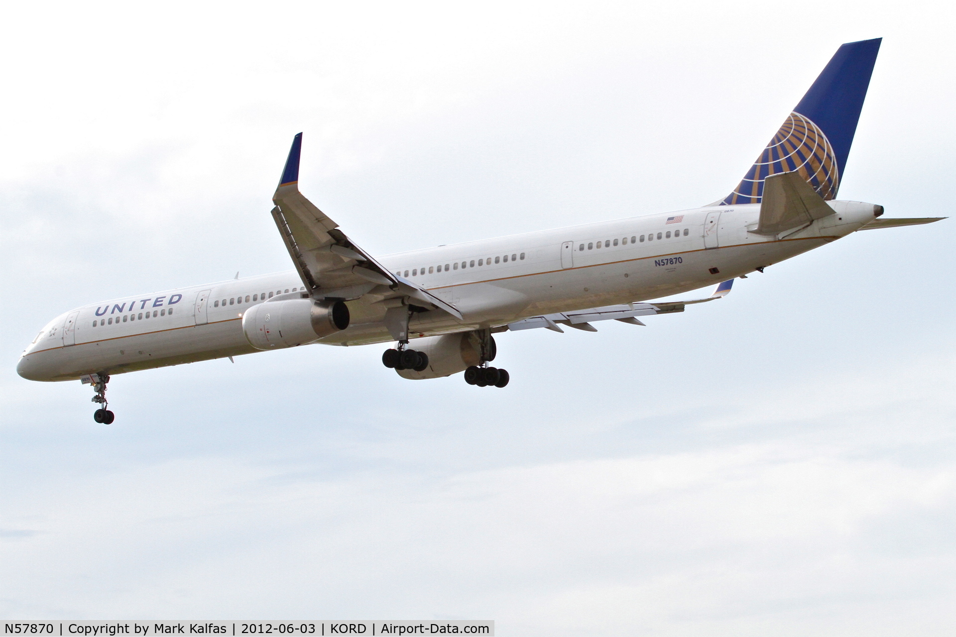 N57870, 2003 Boeing 757-33N C/N 33525, United Airlines Boeing 757-33N, UAL1641 arriving from Los Angeles International/KLAX, RWY 28 approach KORD.