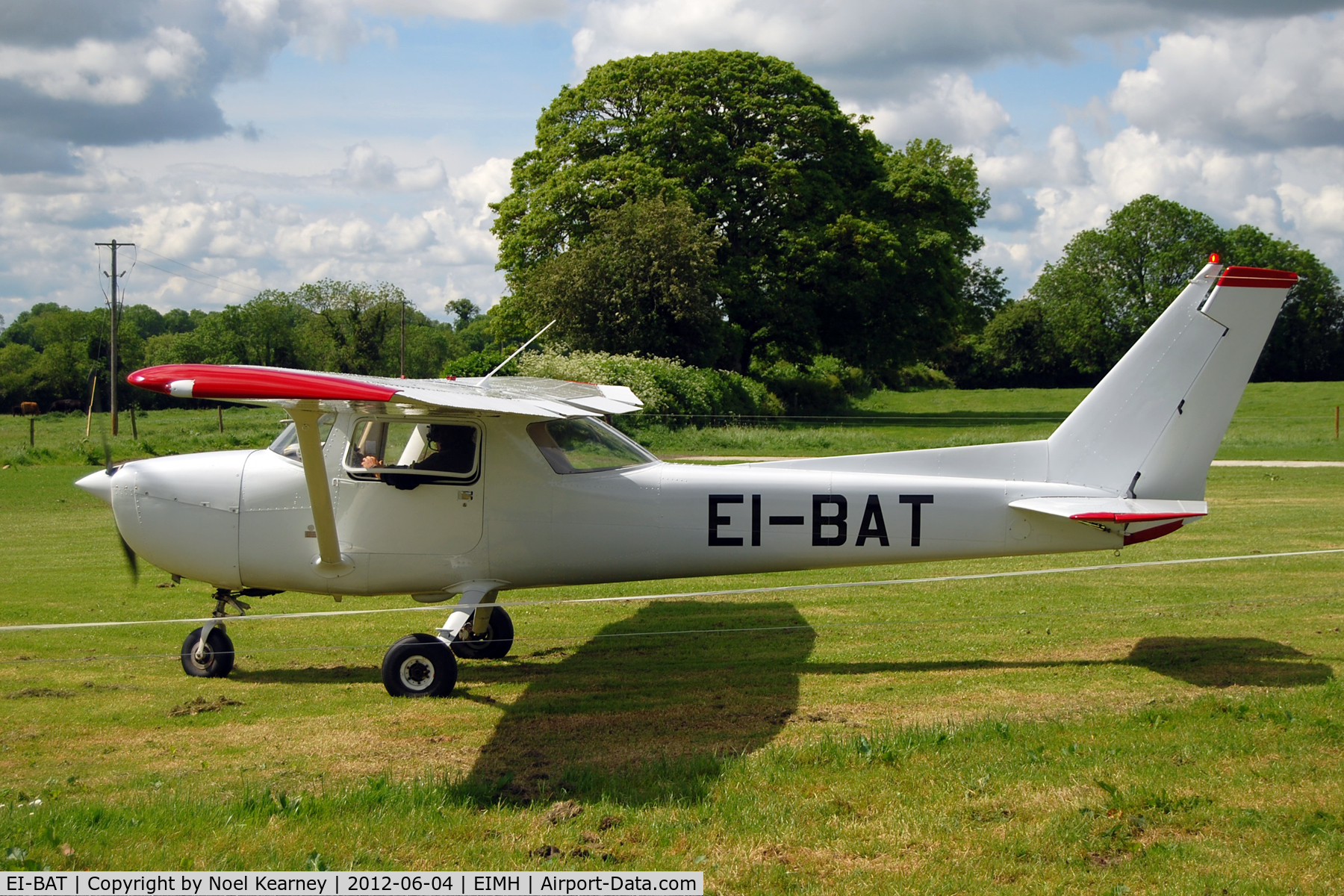 EI-BAT, 1975 Reims F150M C/N 1196, Ballyboy Fly-in 04-06-2012.