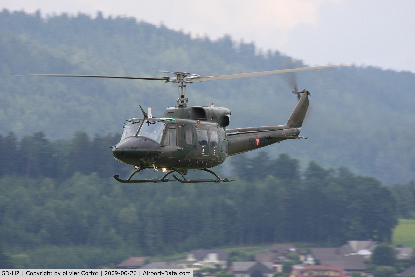 5D-HZ, Agusta AB-212 C/N 5622, low and fast pass
