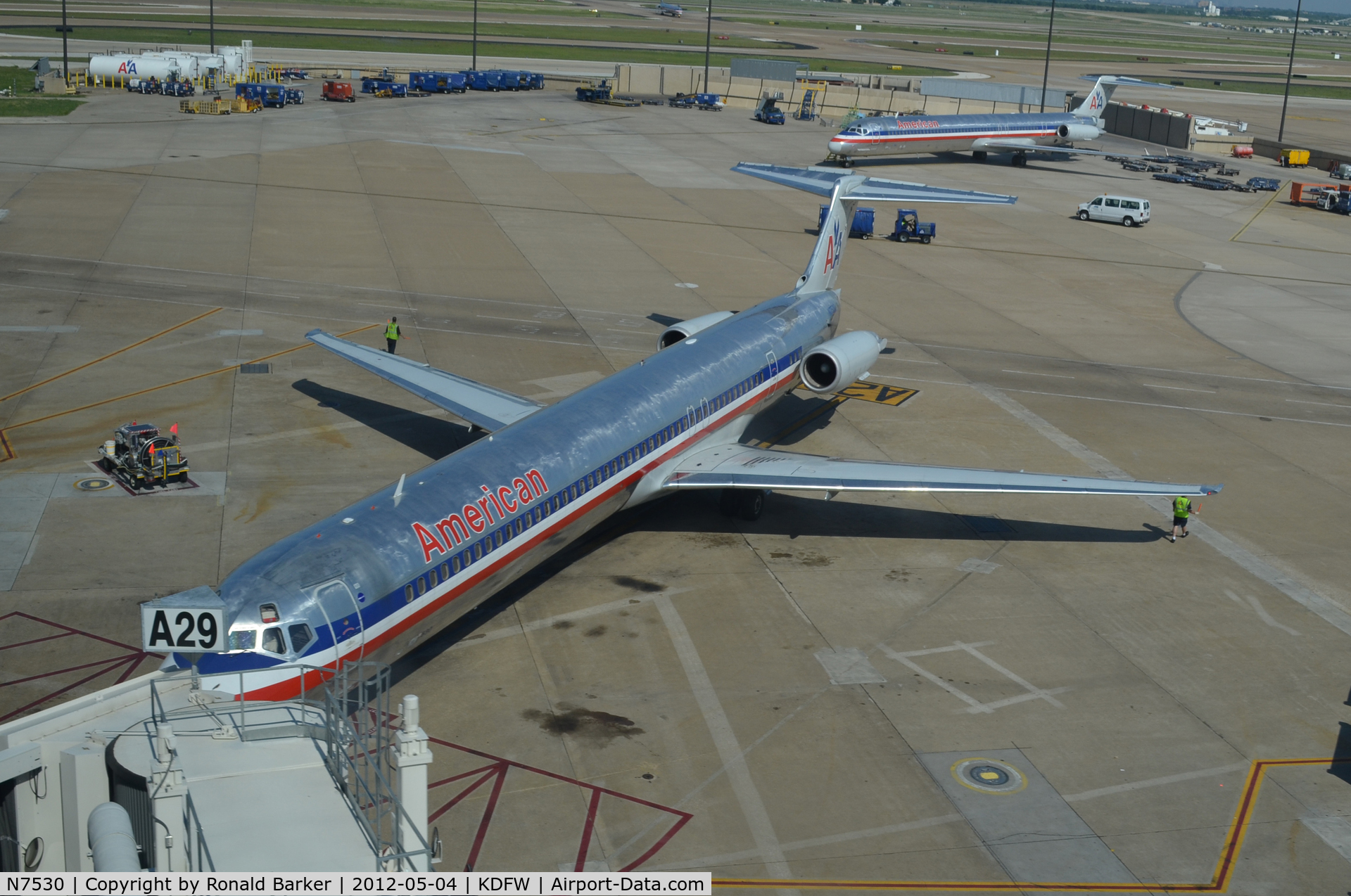 N7530, 1990 McDonnell Douglas MD-82 (DC-9-82) C/N 49922, Dallas