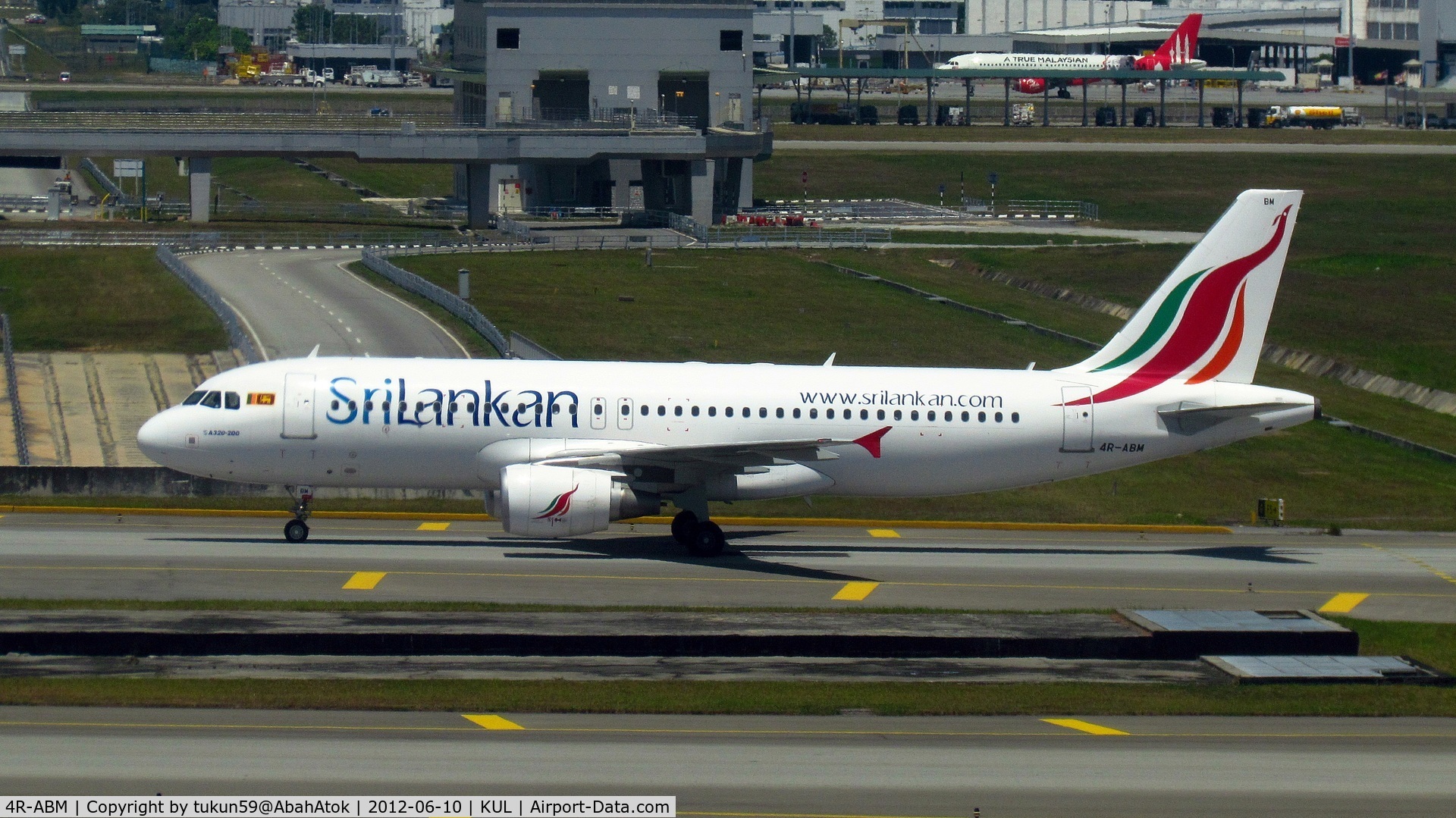 4R-ABM, 2011 Airbus A320-214 C/N 4694, SriLankan Airlines