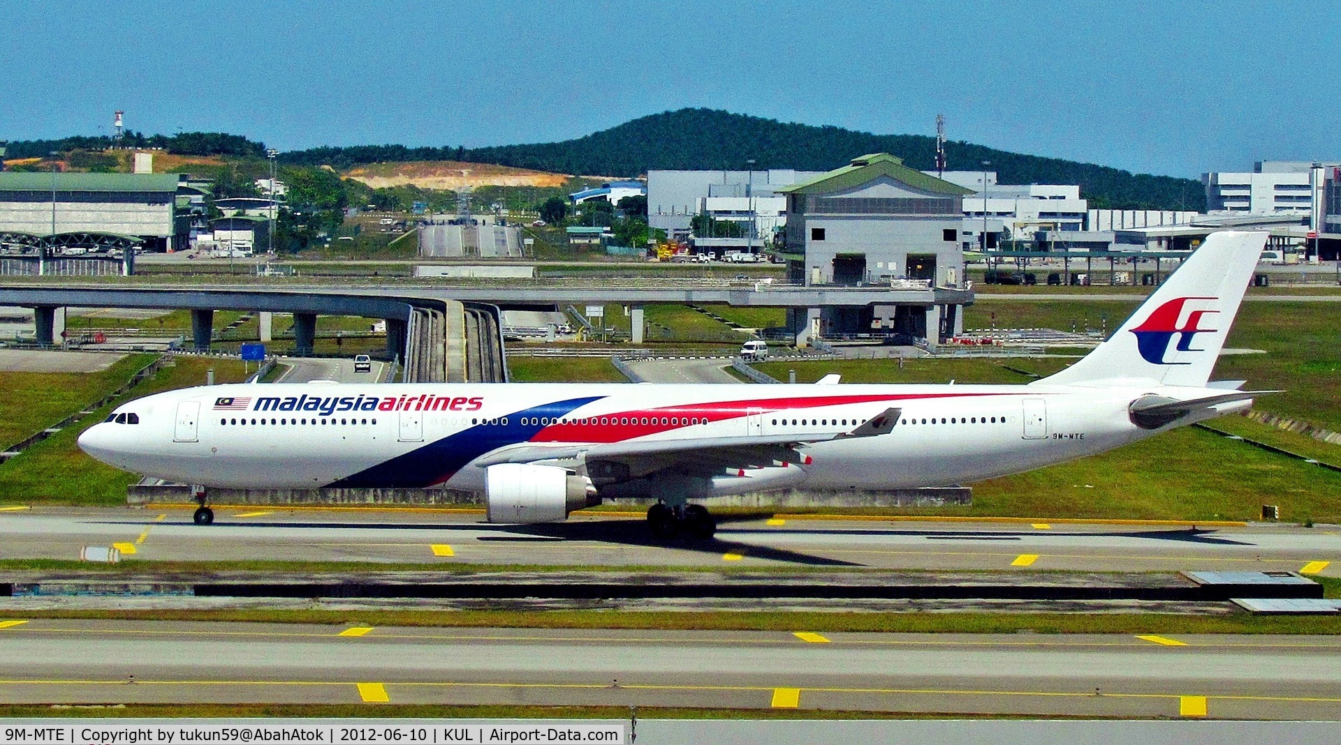 9M-MTE, Airbus A330-323X C/N 1243, Malaysia Airlines