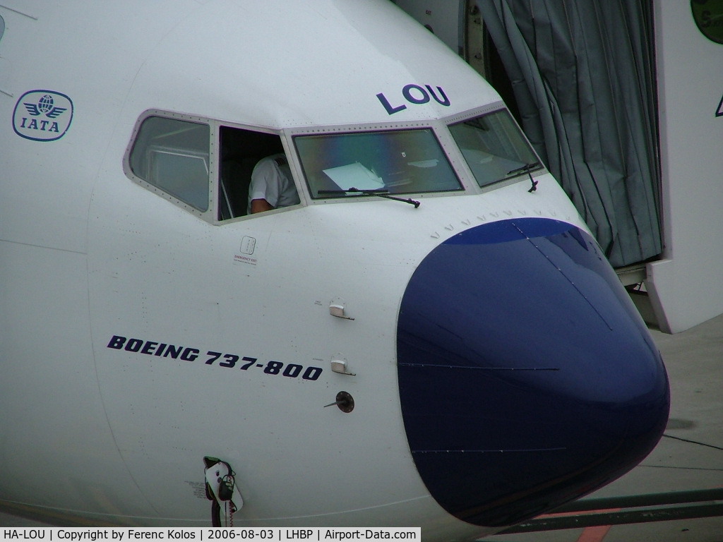 HA-LOU, 2005 Boeing 737-8Q8 C/N 30684, Ferihegy