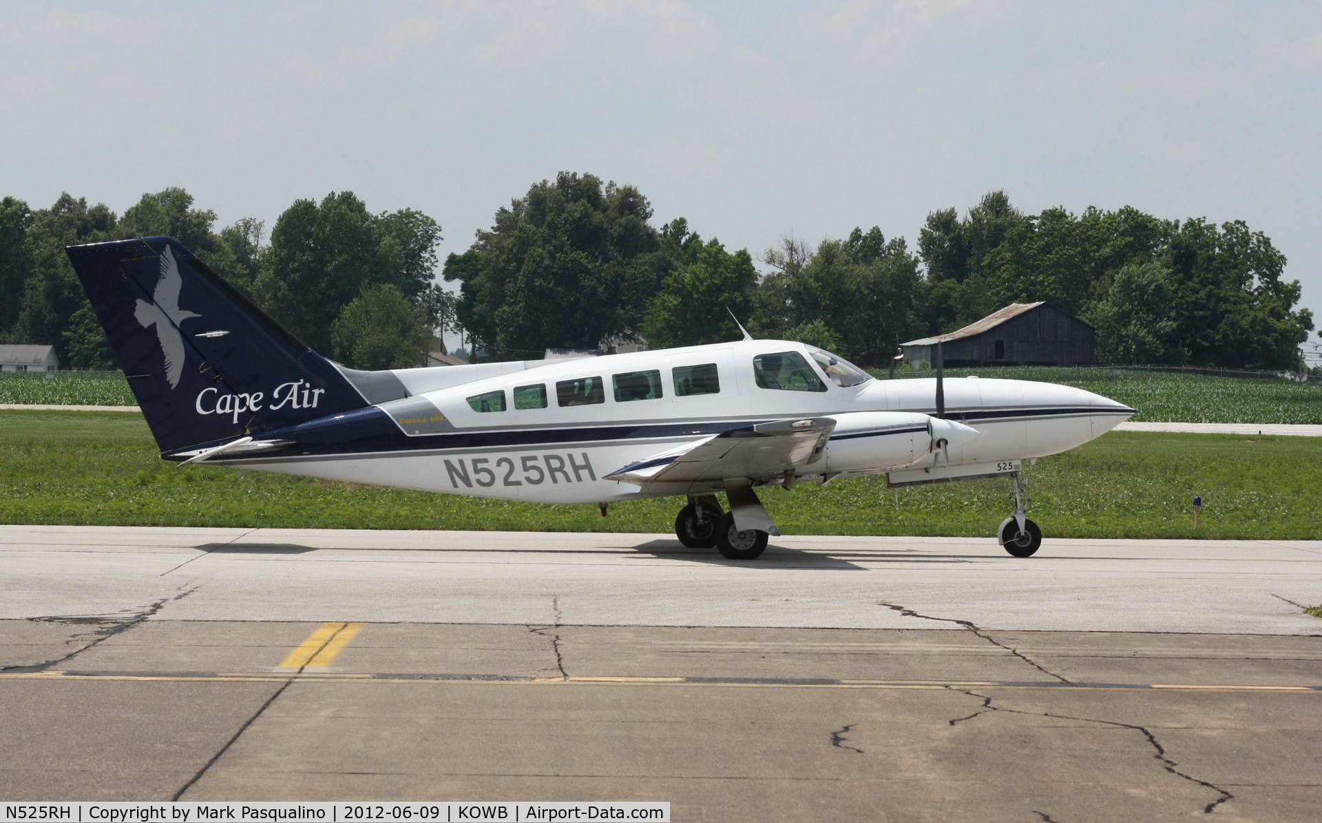 N525RH, Cessna 402C C/N 402C0525, Cessna 402C