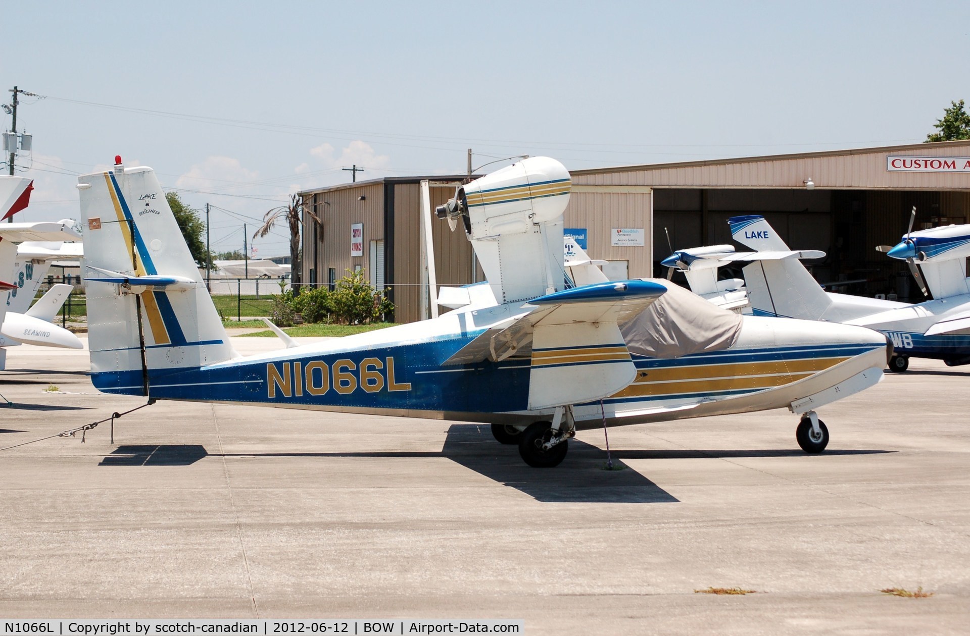 N1066L, 1975 Lake LA-4-200 Buccaneer C/N 659, 1975 Lake LA-4-200 N1066L at Bartow Municipal Airport, Bartow, FL
