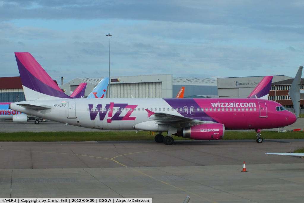 HA-LPU, 2009 Airbus A320-232 C/N 3877, Wizzair