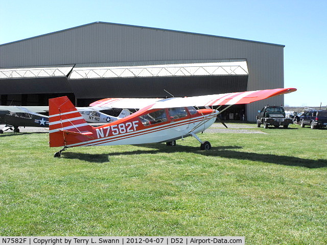 N7582F, Champion 7ECA Citabria C/N 738-70, Ready for a flight at Geneseo.