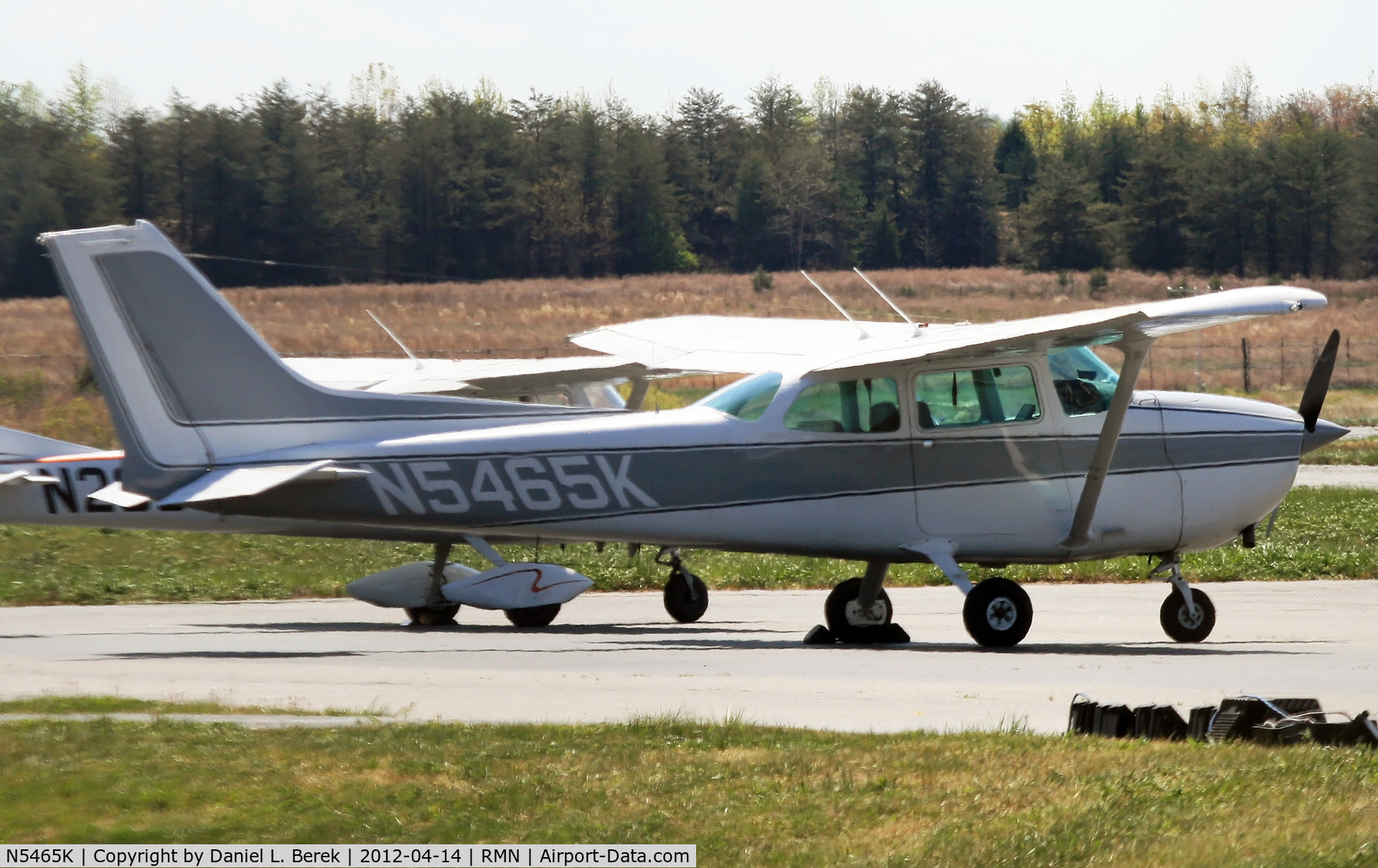 N5465K, 1980 Cessna 172P C/N 17274131, Skyhawk basks in the morning sunlight.