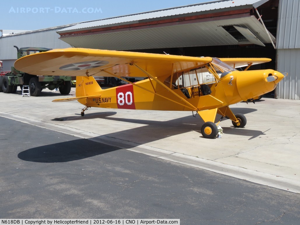 N618DB, Wag-Aero Sport Trainer C/N 4807, Parked
