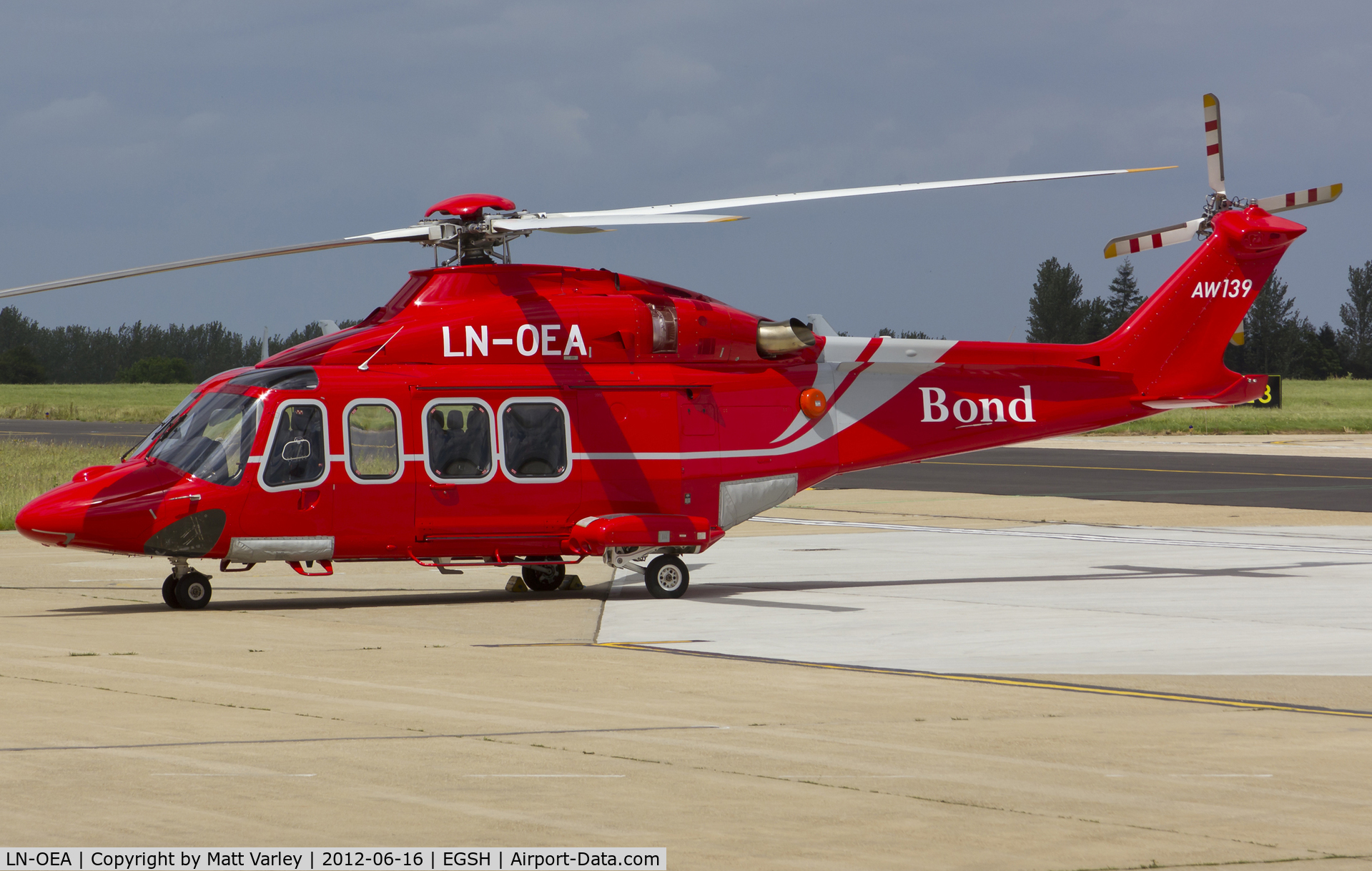LN-OEA, 2012 AgustaWestland AW-139 C/N 41270, Sat on stand at Bond's