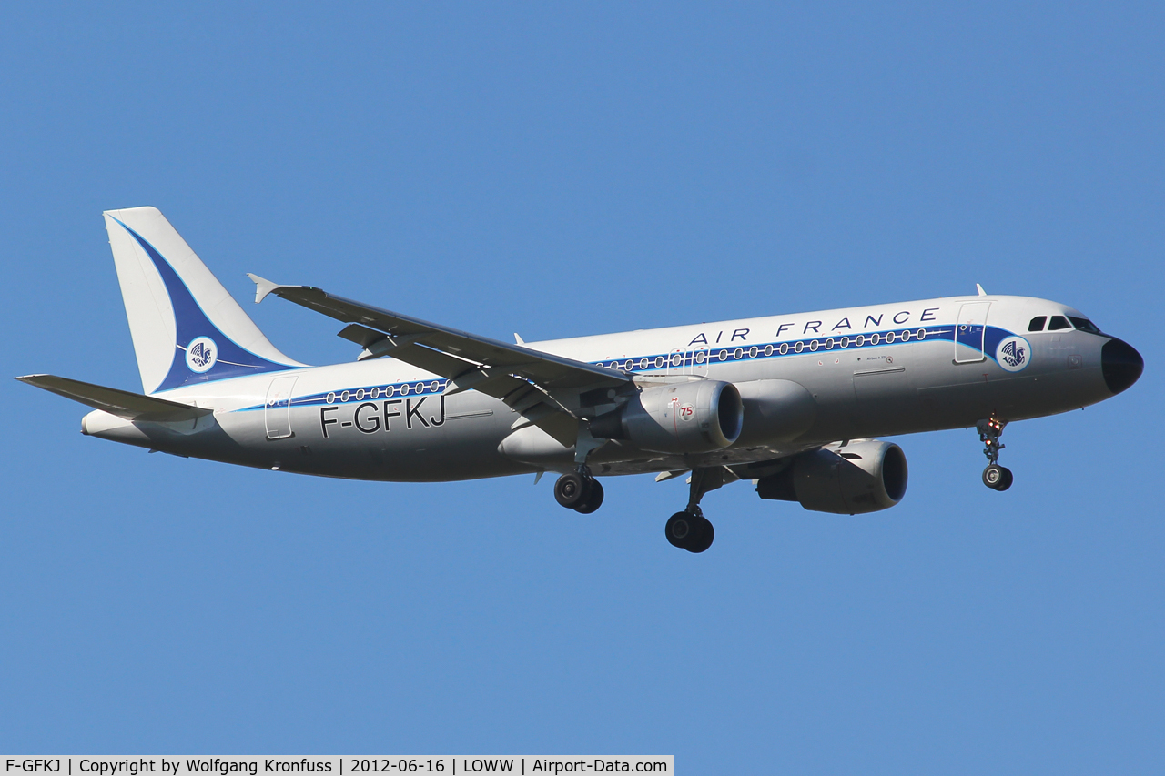 F-GFKJ, 1989 Airbus A320-211 C/N 0063, Air France