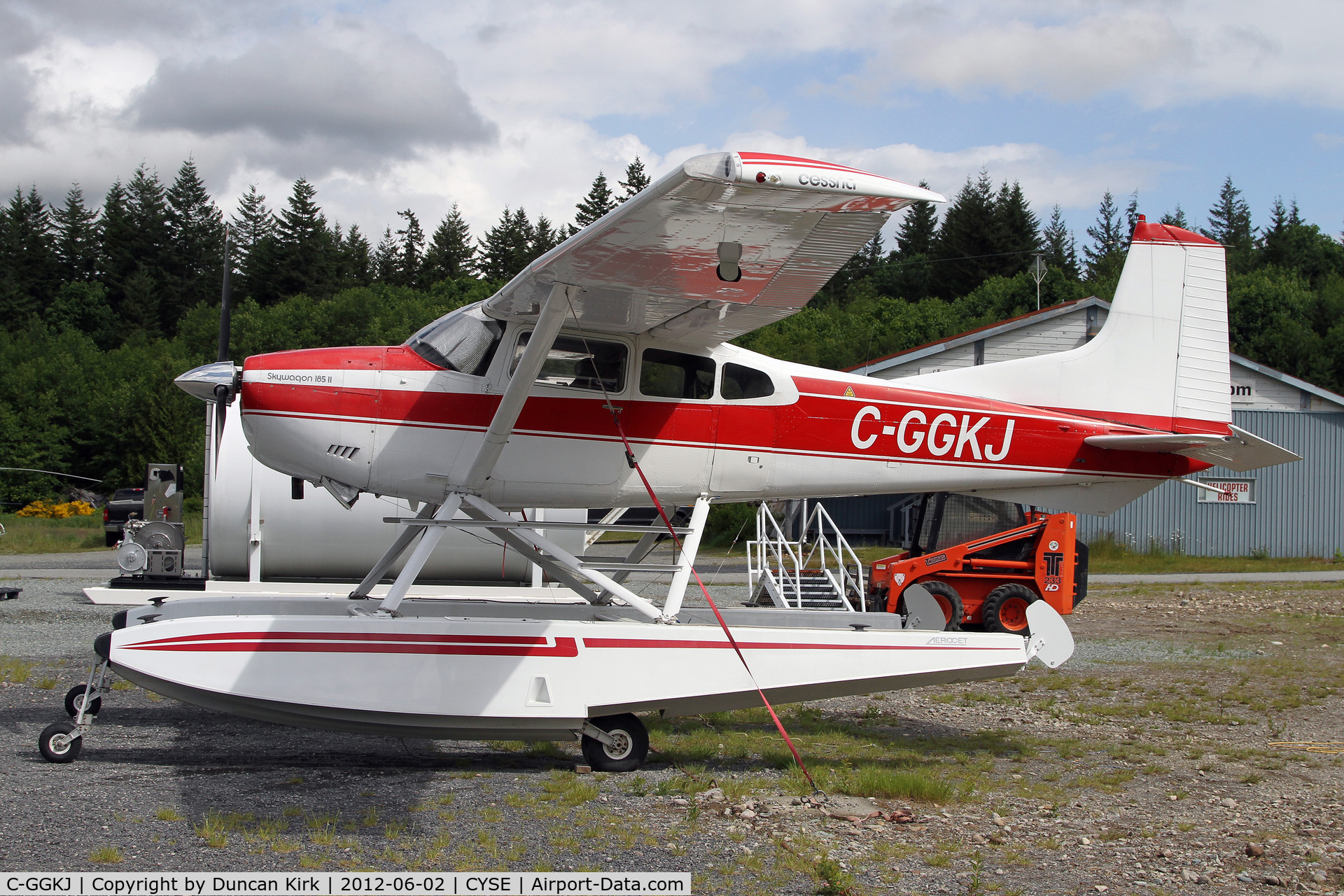 C-GGKJ, 1979 Cessna A185F Skywagon 185 C/N 18503902, Cessna 185's make popular float planes