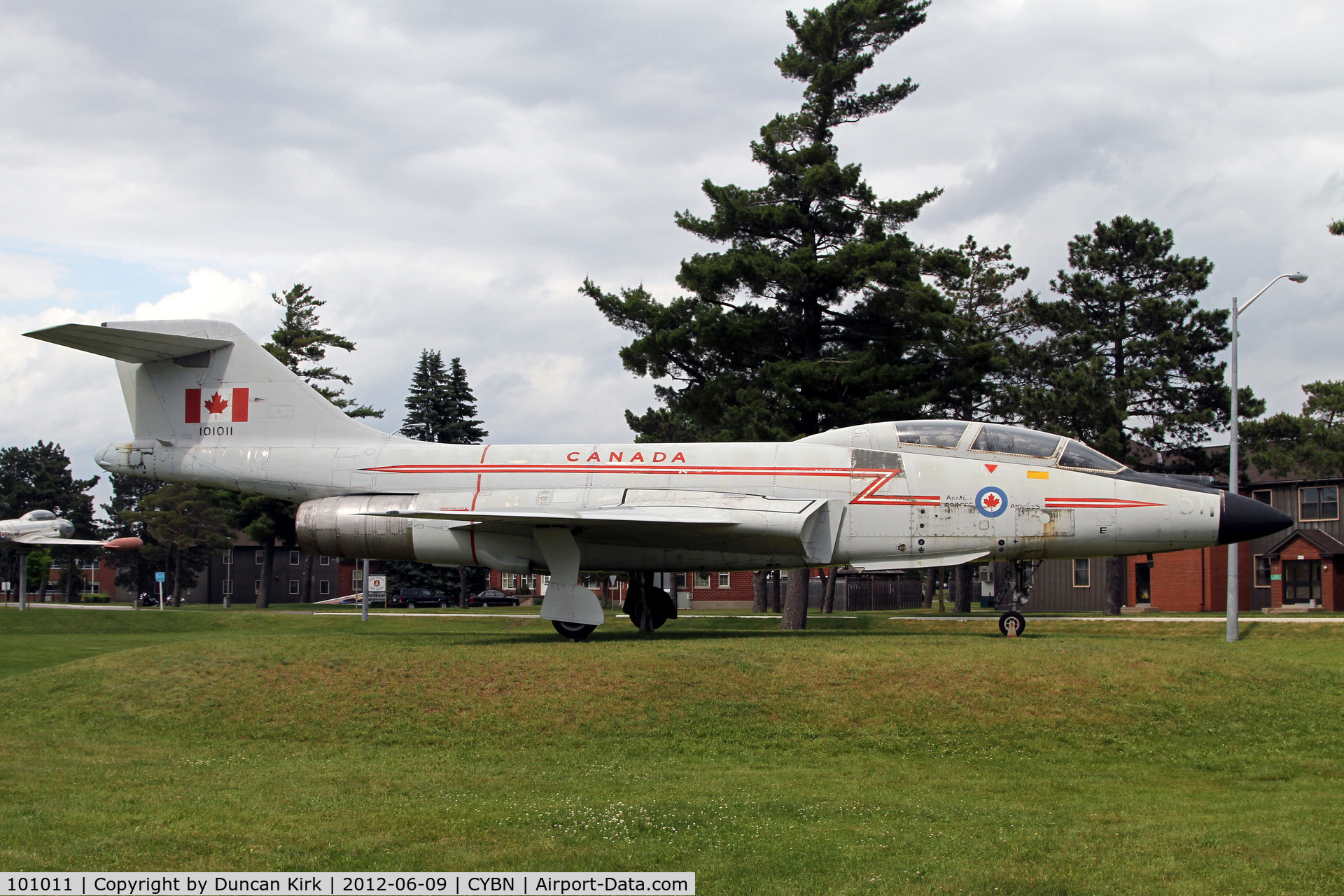 101011, 1957 McDonnell CF-101B Voodoo C/N 467, Static display at CFB Borden